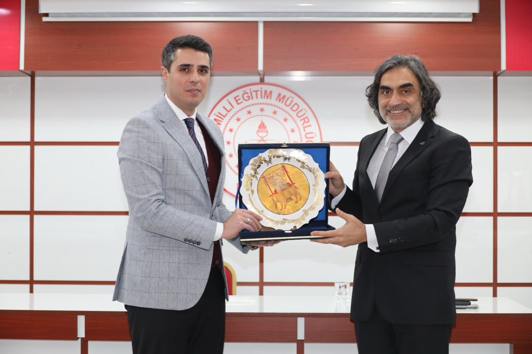 Prof. Dr. Halis Aydemir Elbistan’da Gençlerle Bir Araya Geldi (1)