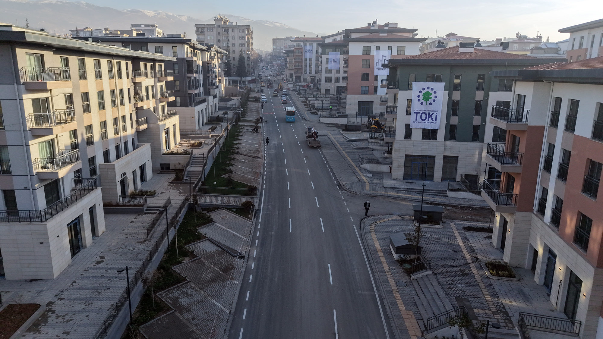 Şehrin Yolları Bir Bir Yenileniyor (1)