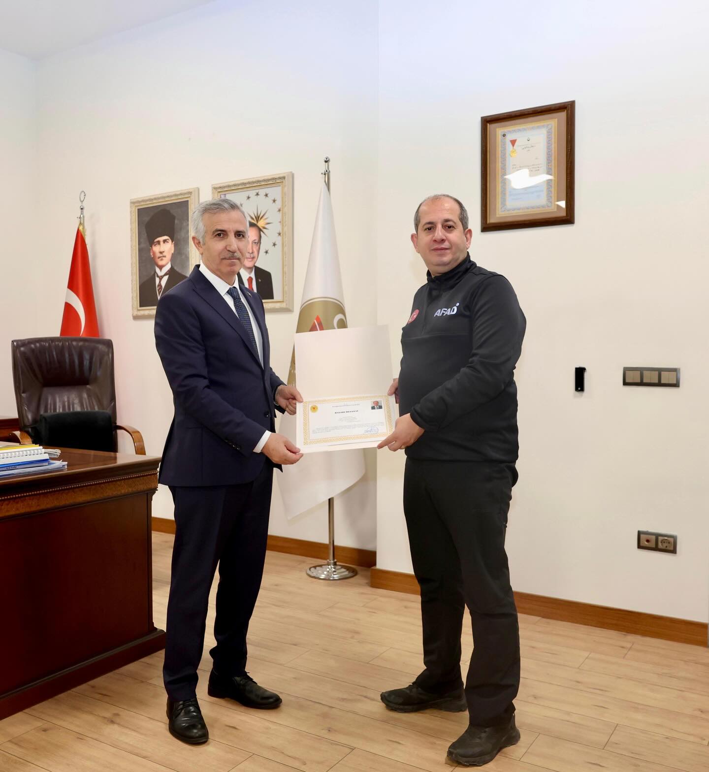 Vali Ünlüer, Afad İl Müdürü Temur’u Makamında Kabul Etti