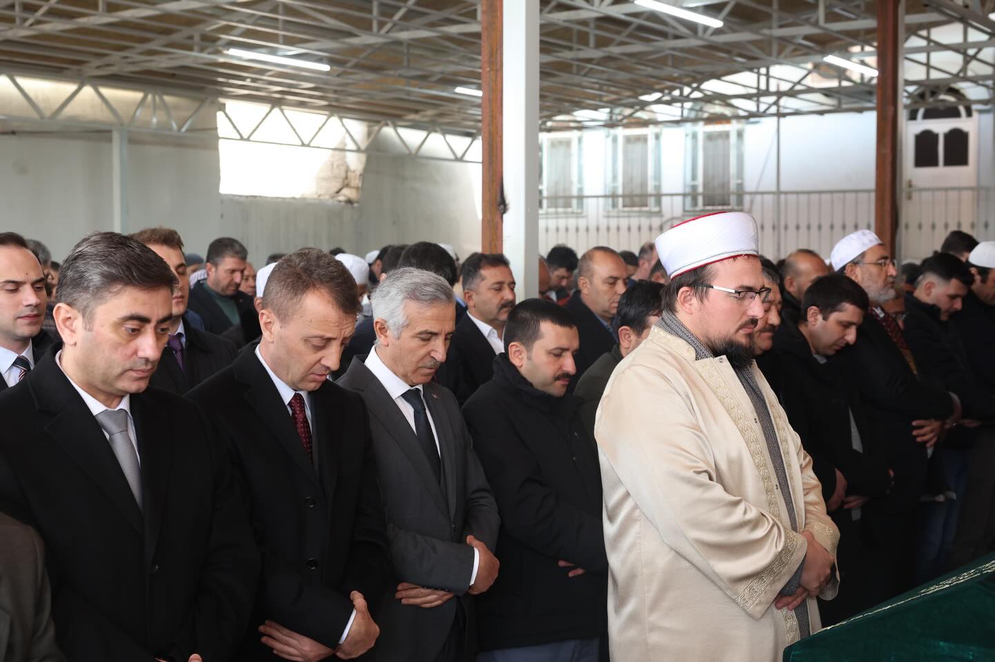 Vali Ünlüer Cenaze Törenine Katıldı2