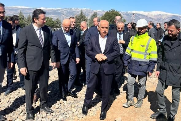 649309380 18347714500224049 5275862997479108371 N