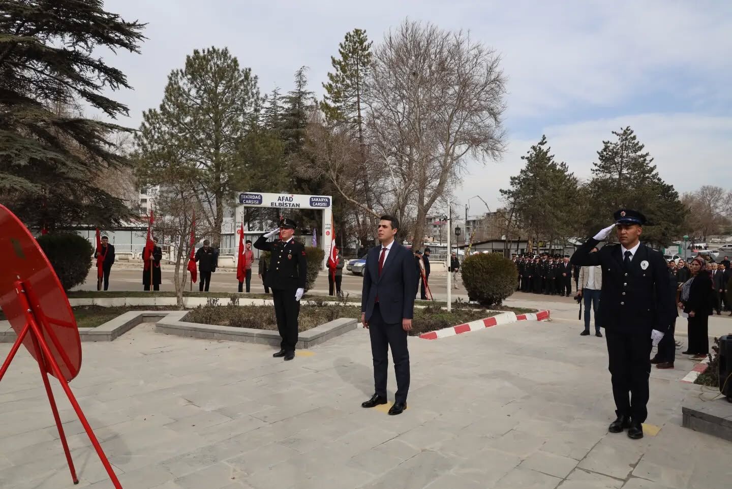 654231772 17997515762916527 2756428501313429067 N