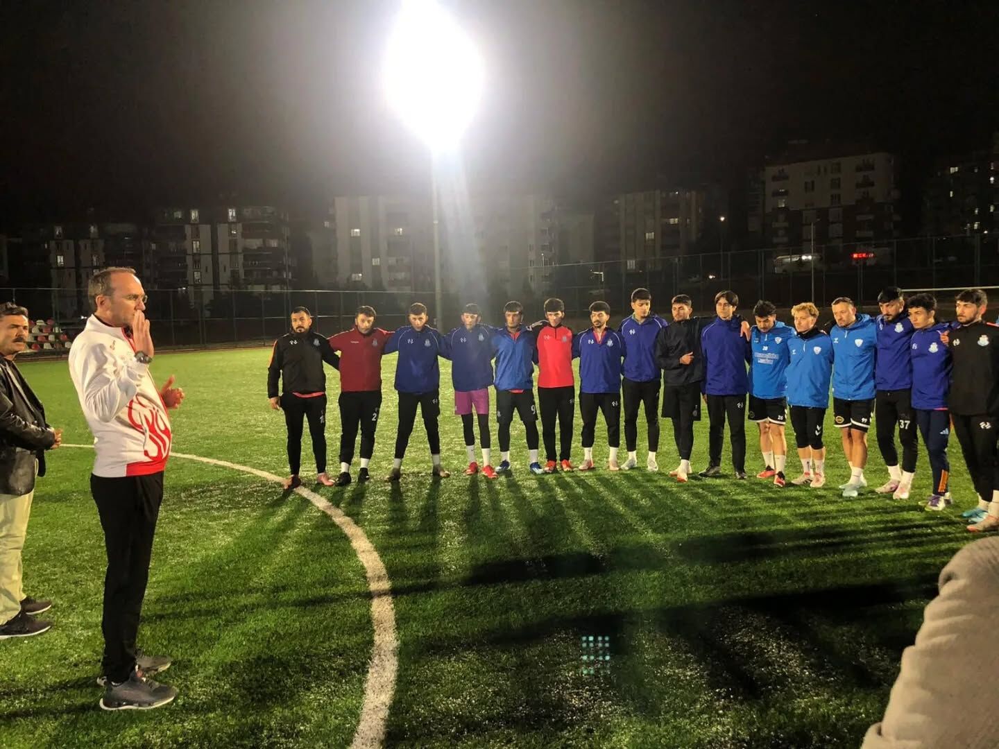 657986837 18091134437468161 4018725659646632511 N