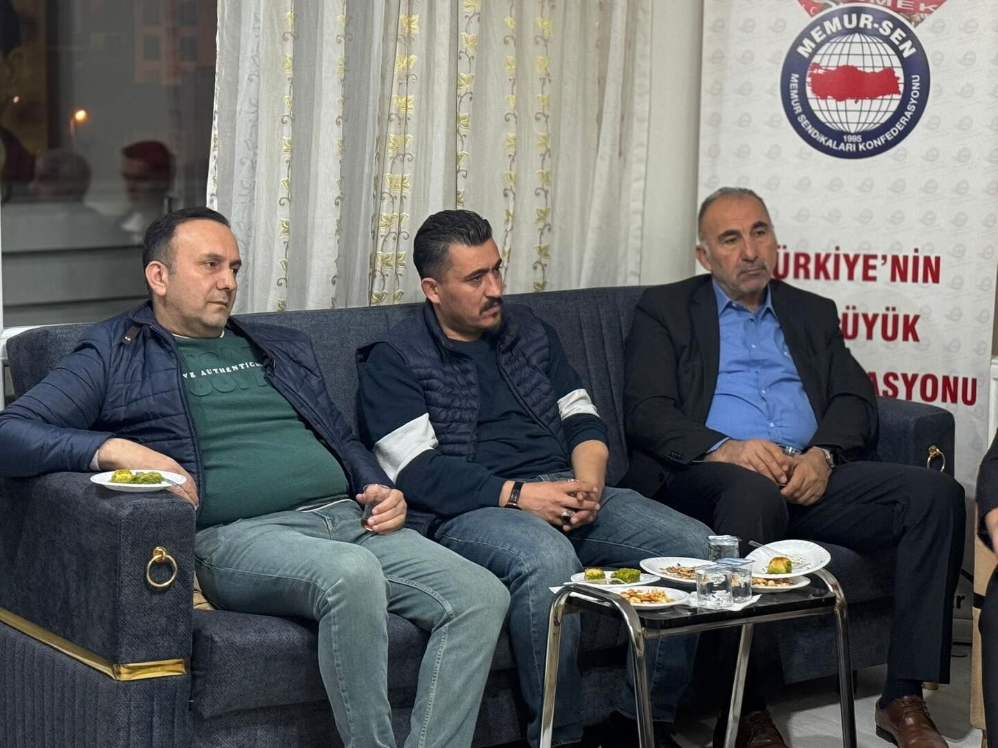 658791079 17884049967471417 7368045651570490441 N