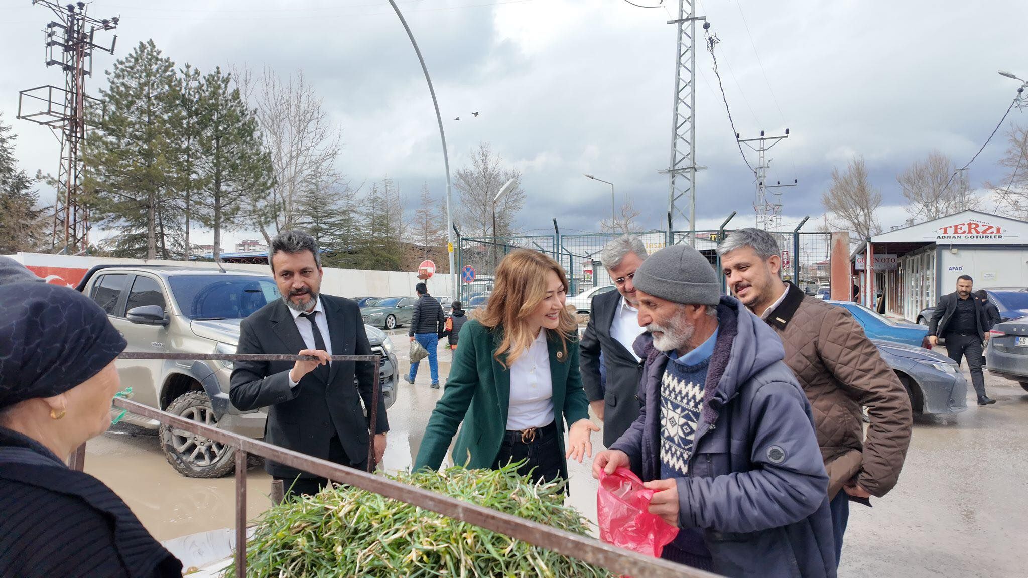 658858754 1984903462395740 3566968667342802875 N