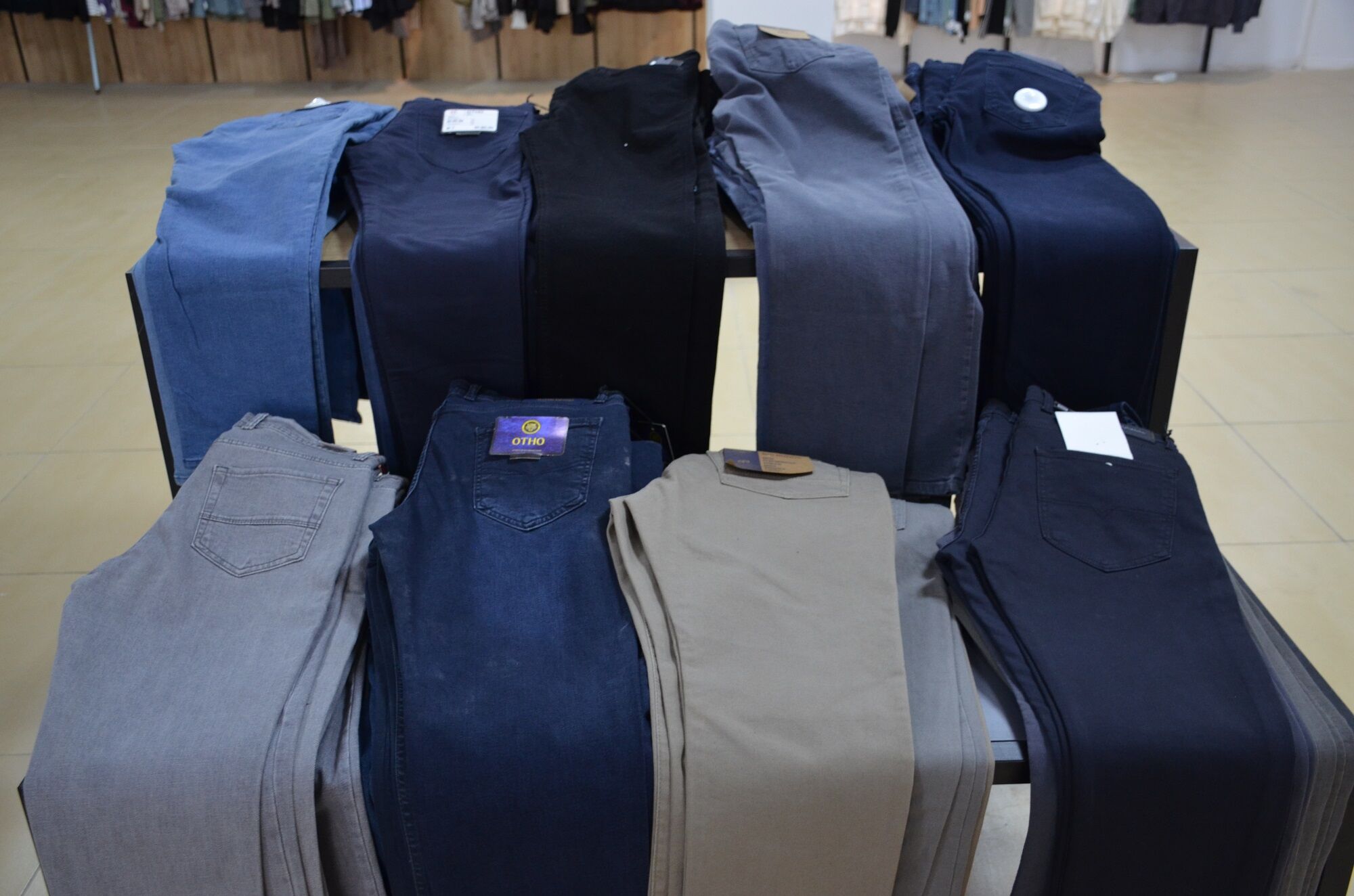 Adyes Giyim Yeni Yerinde Bayrama Özel Büyük İndirimler (1)