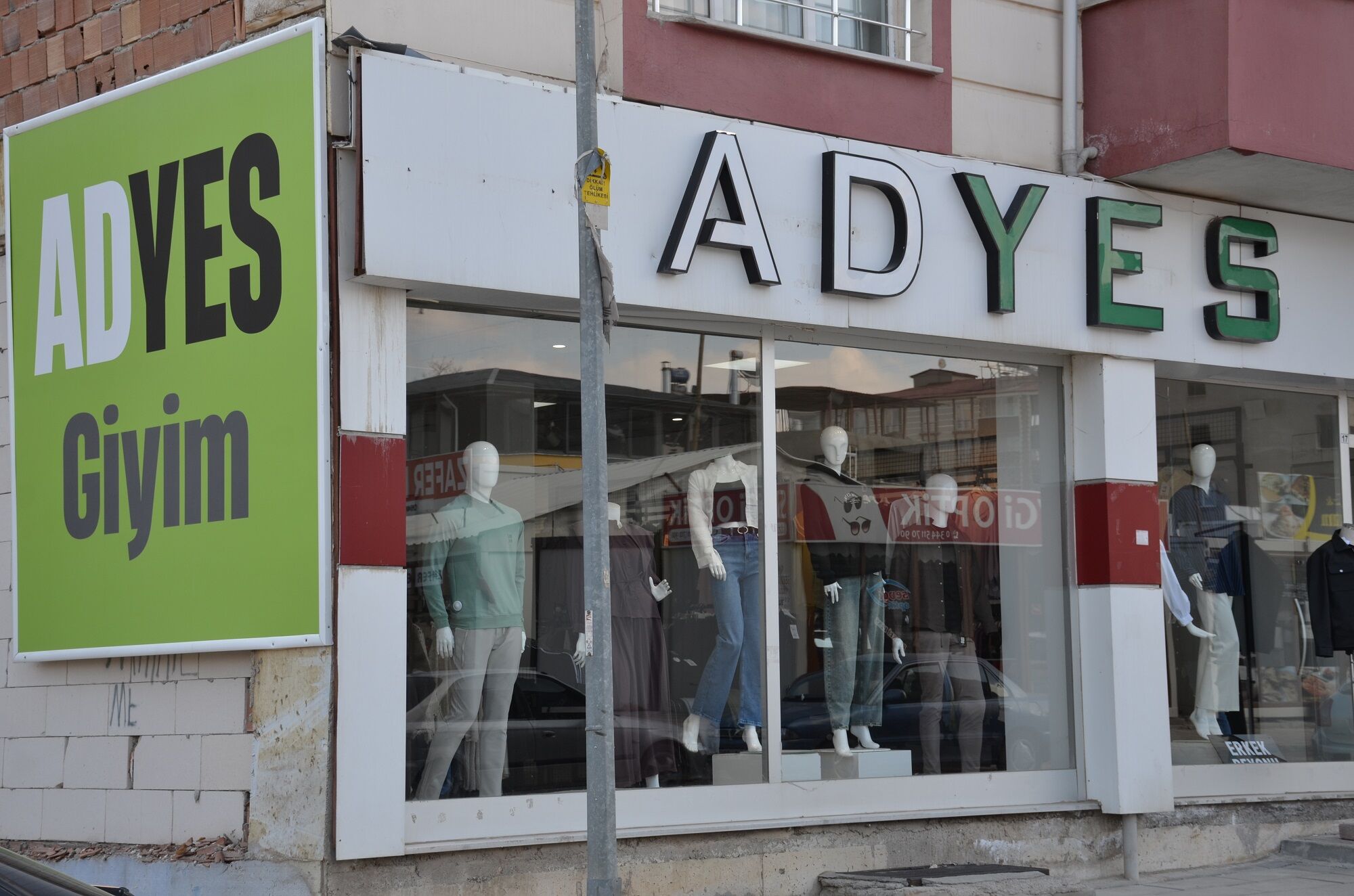 Adyes Giyim Yeni Yerinde Bayrama Özel Büyük İndirimler (4)