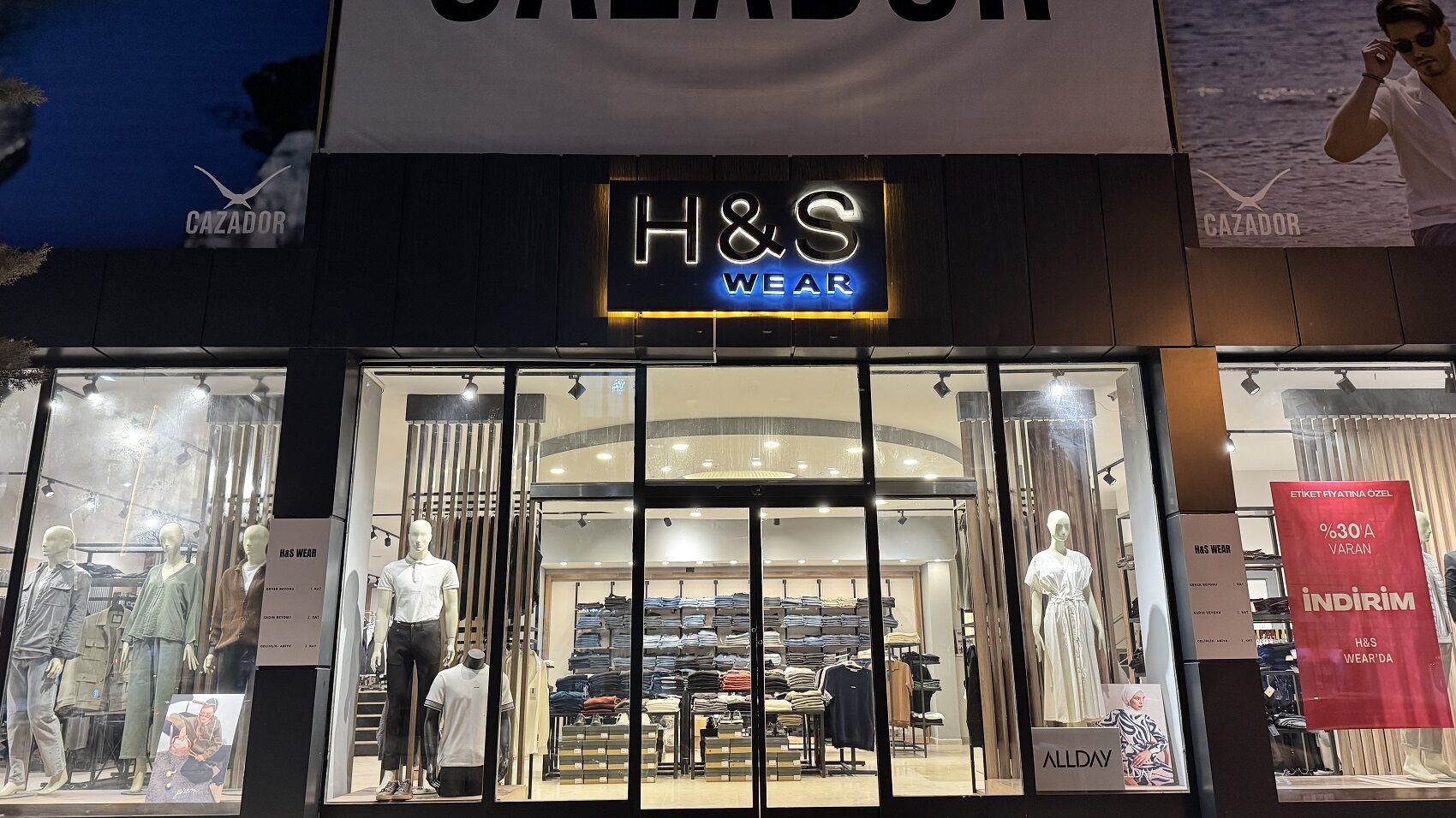 Afşin H&S Wear’da Ramazan Bayramı’na Özel İndirimler Başladı (3)