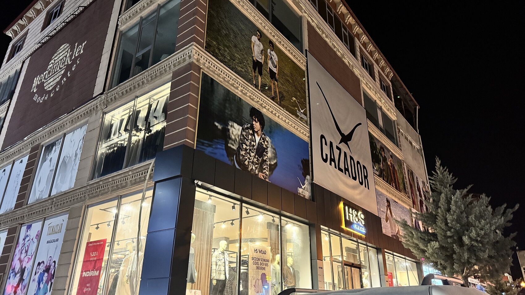 Afşin H&S Wear’da Ramazan Bayramı’na Özel İndirimler Başladı (4)