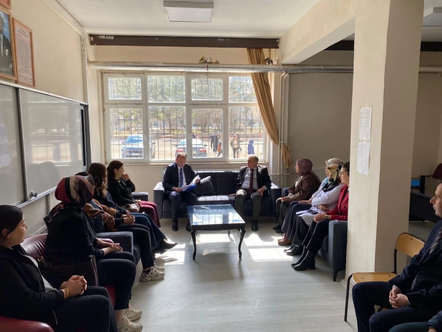 Afşin Kaymakamı Muammer Sarıdoğan’dan Okullara Ziyaret