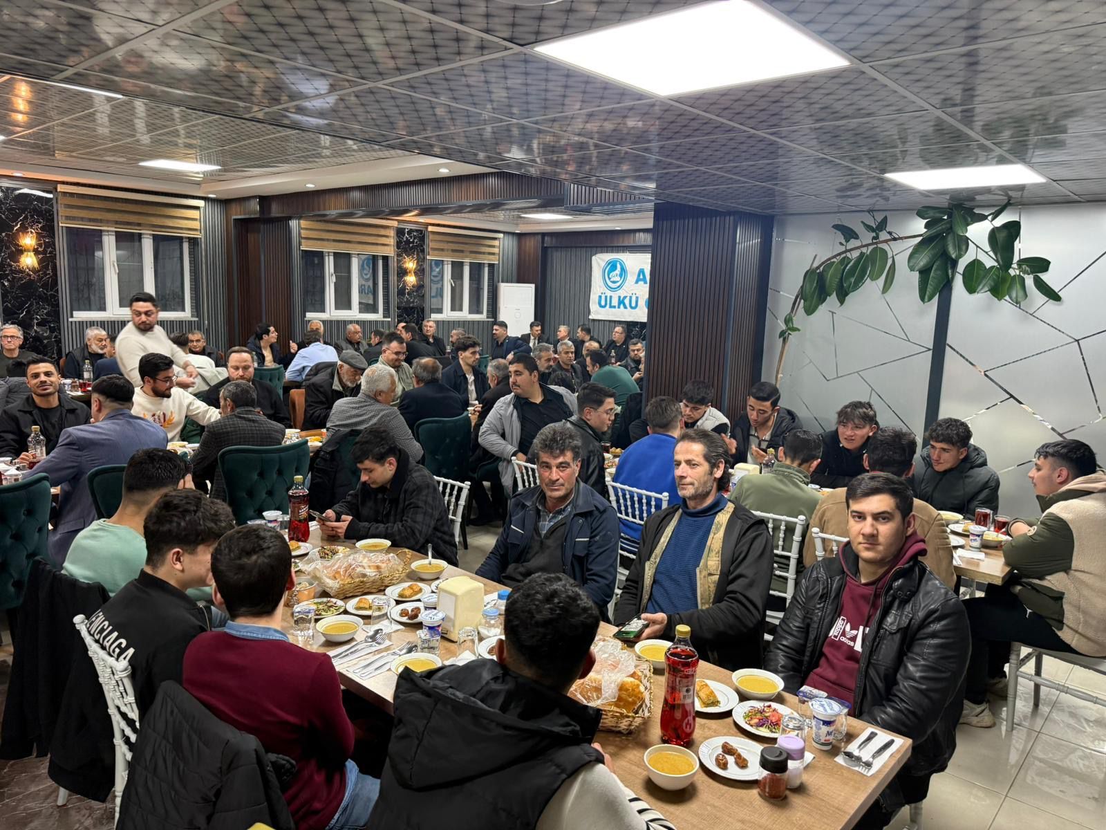 Afşin Ülkü Ocakları’ndan Birlik Ve Beraberlik İftarı (12)