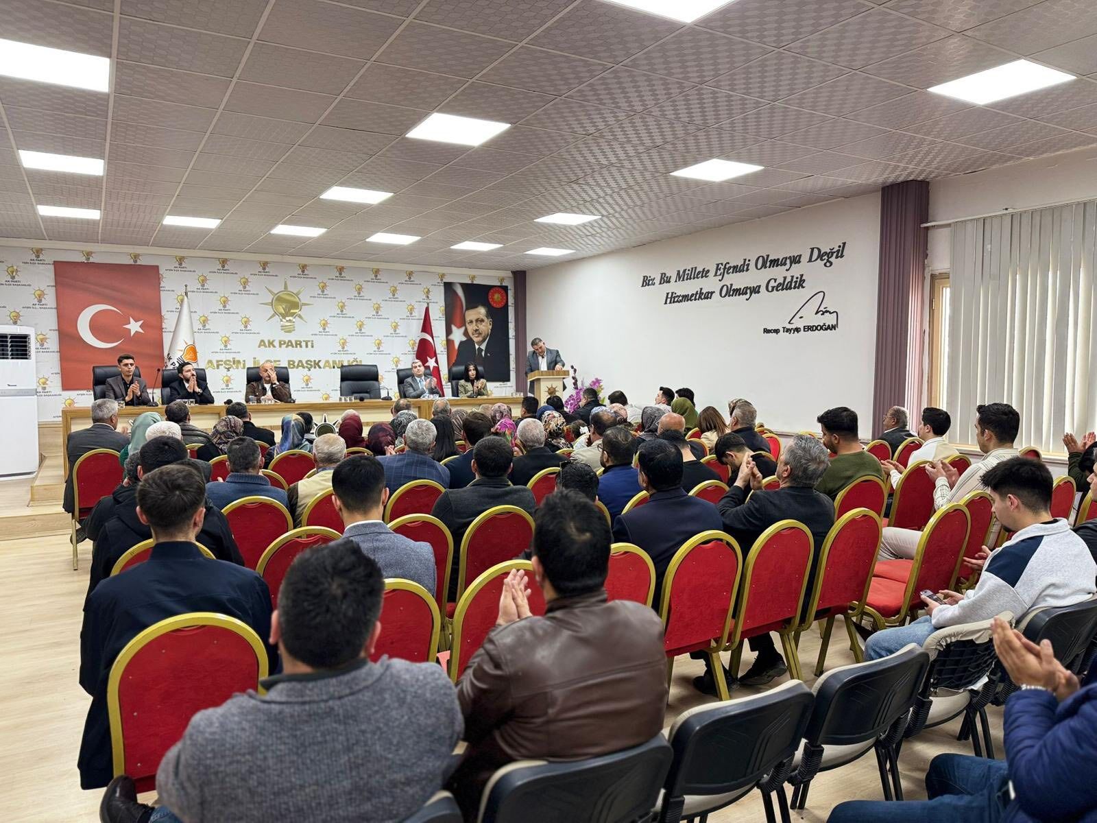 Afşin’de Ak Parti Mart Ayı İlçe Danışma Toplantısı Yapıldı (2)