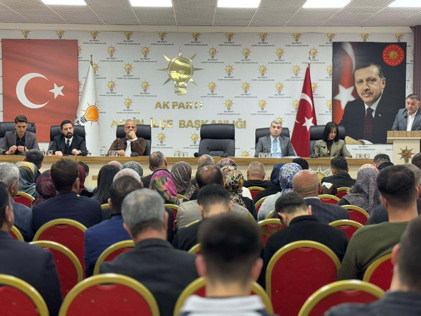 Afşin’de Ak Parti Mart Ayı İlçe Danışma Toplantısı Yapıldı (3)