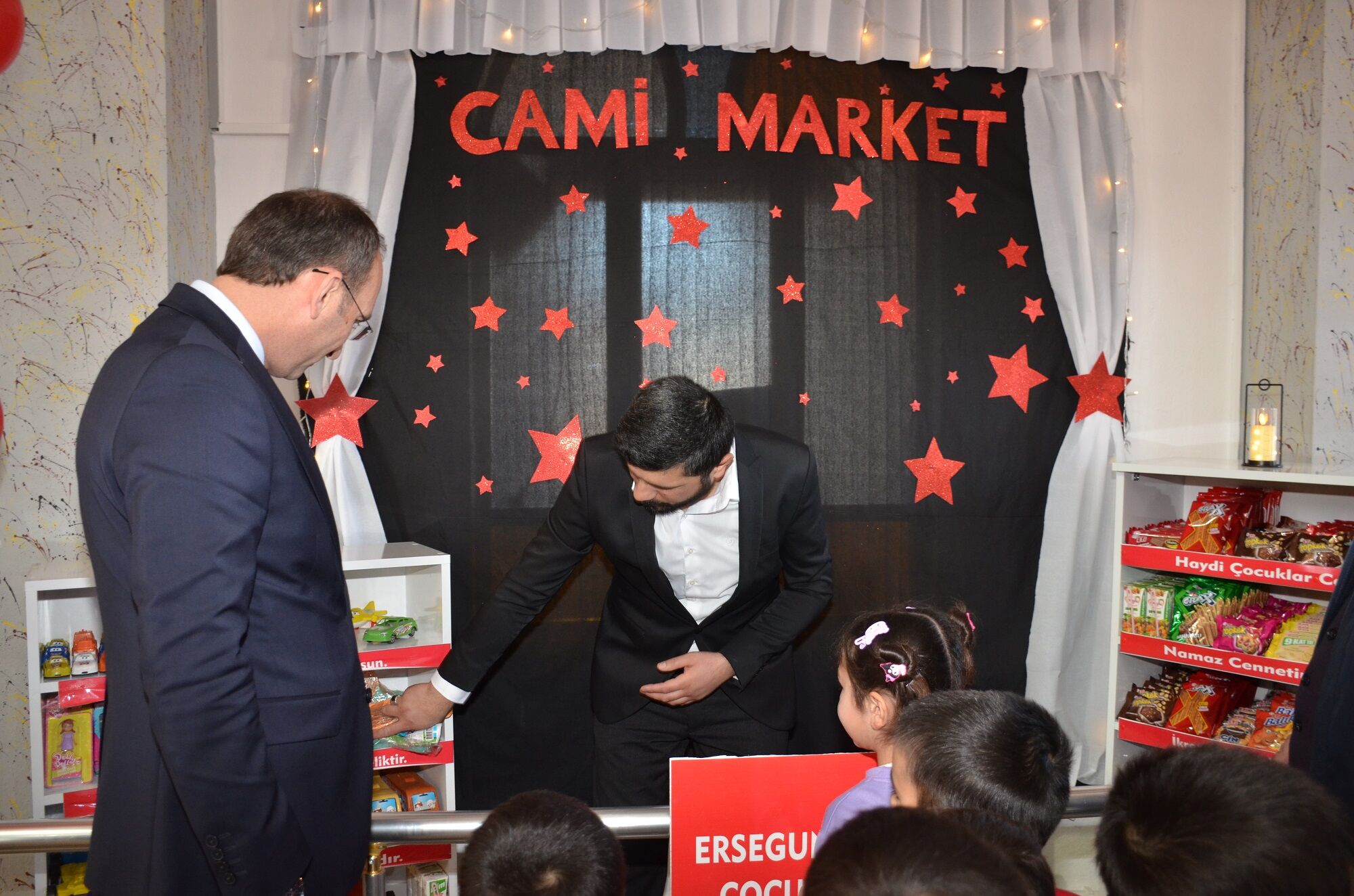 Afşin’de Çocuklara Camiyi Sevdirmeyi Amaçlayan ‘Çocuk Market’ Açıldı (16)
