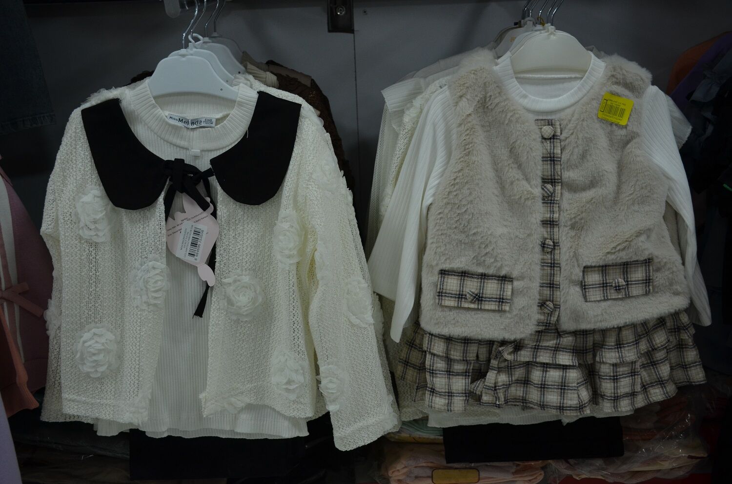 Afşin’de Giyimin Güvenilir Adresi Öz Cerenler (6)