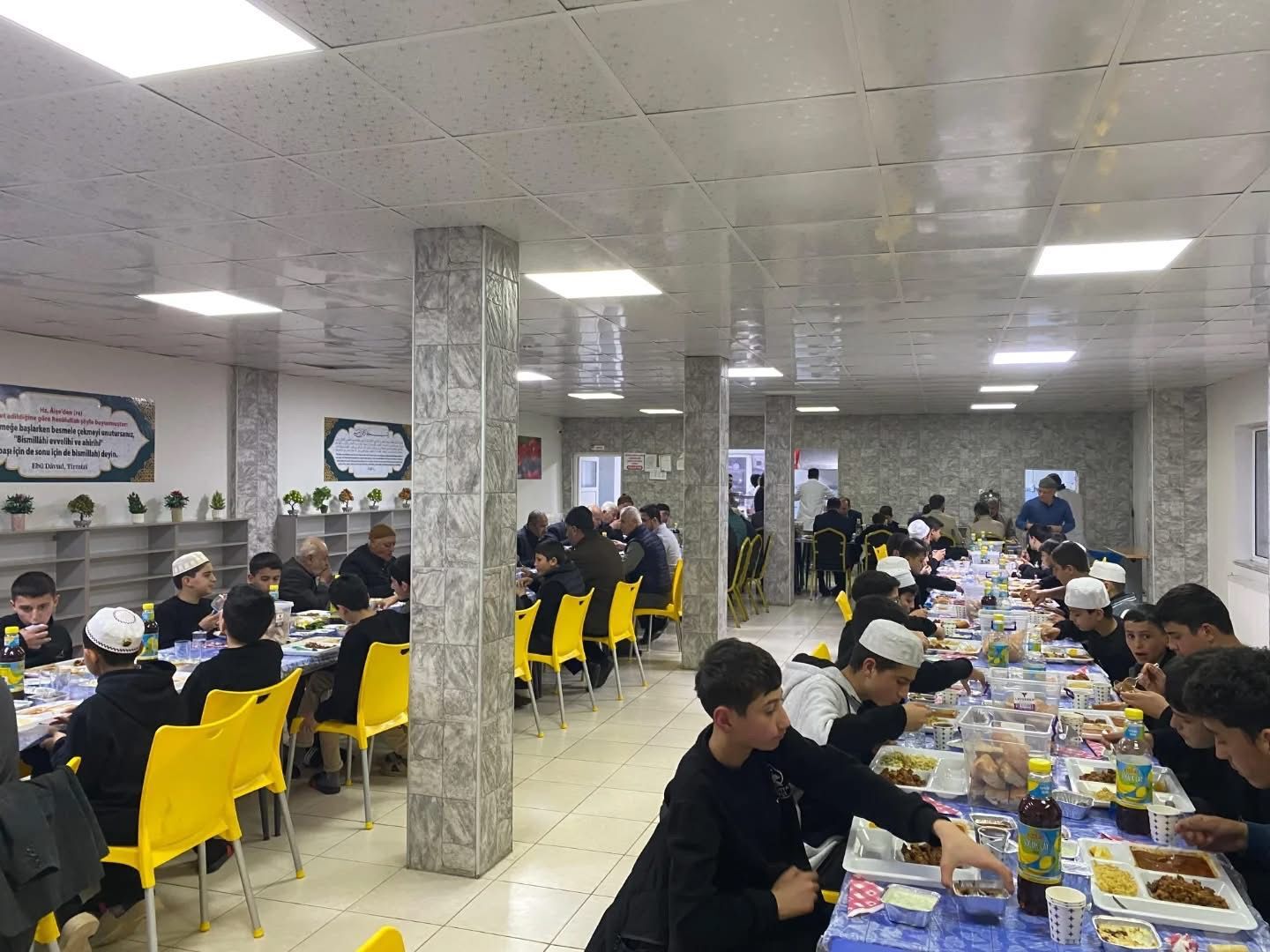 Afşin’de Hafızlık Öğrencileri İçin İftar Programı Düzenlendi