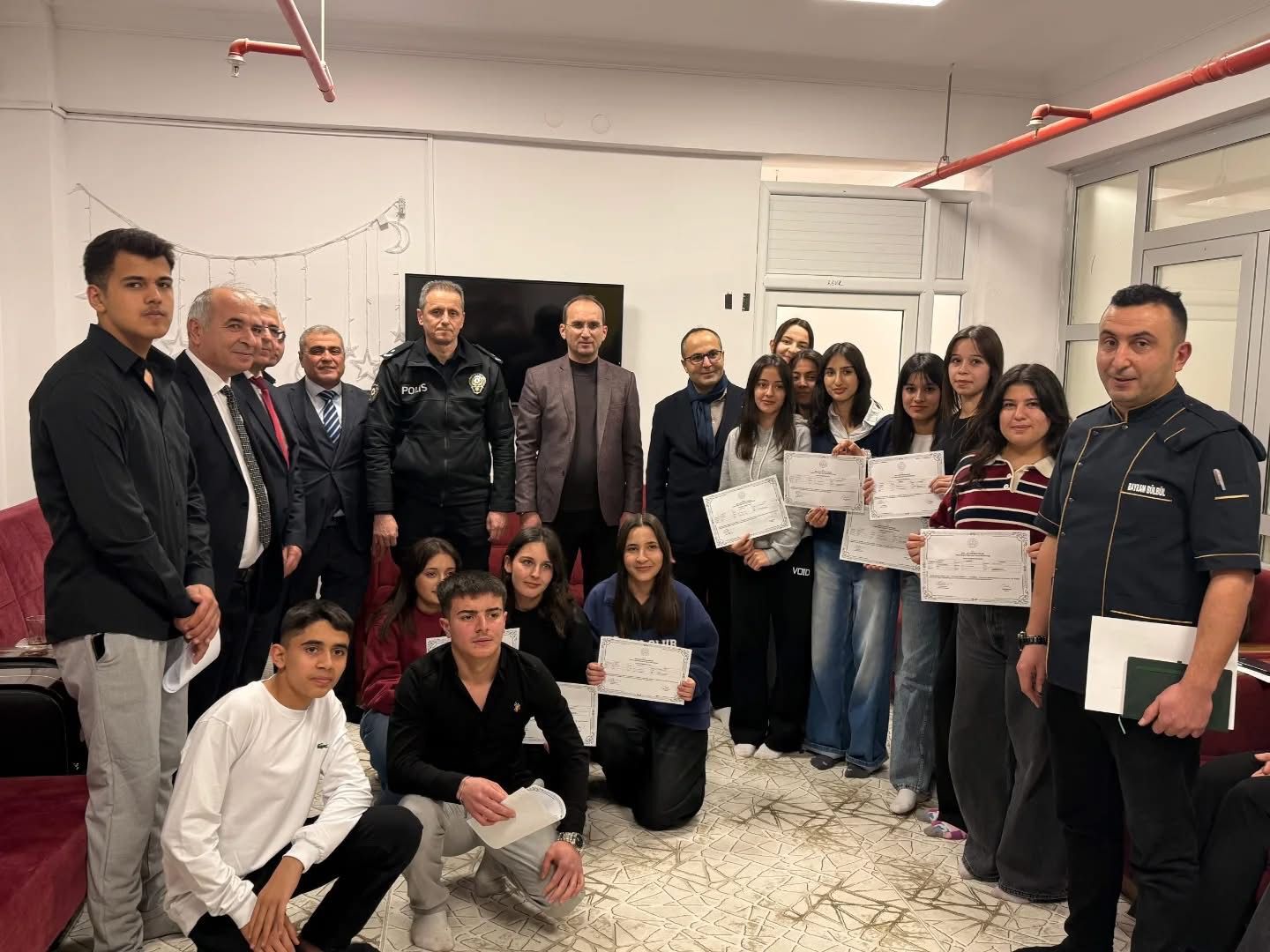 Afşin’de İftarda Konuşalım Programında Öğrencilerle Buluşma