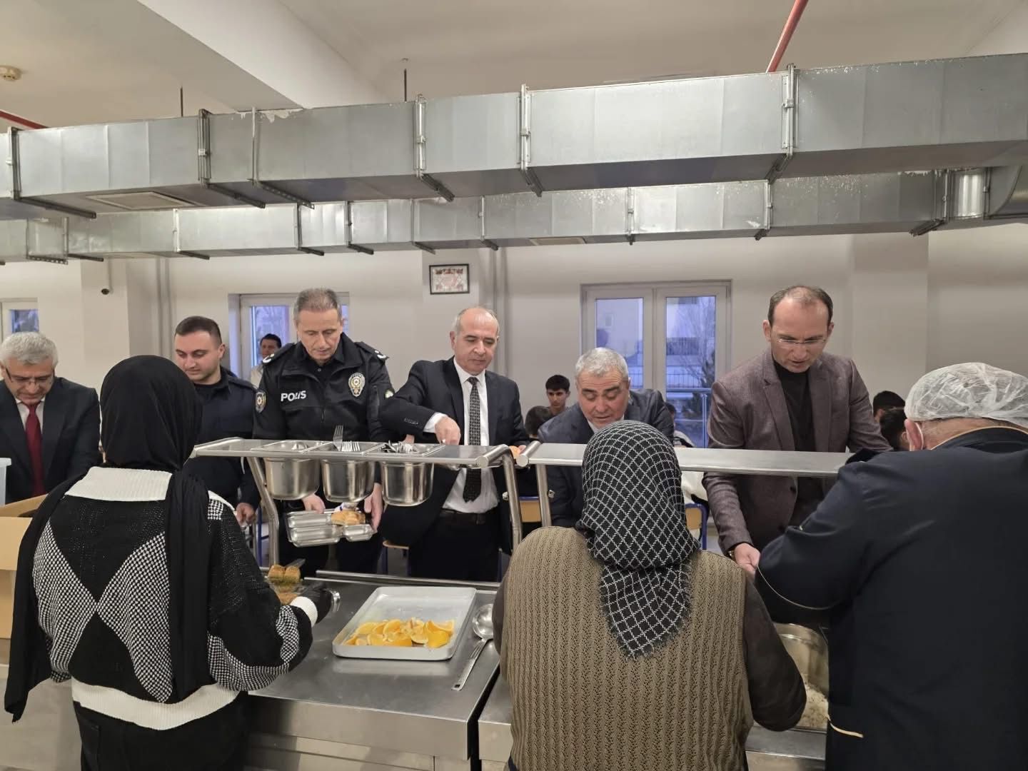 Afşin’de İftarda Konuşalım Programında Öğrencilerle Buluşma8