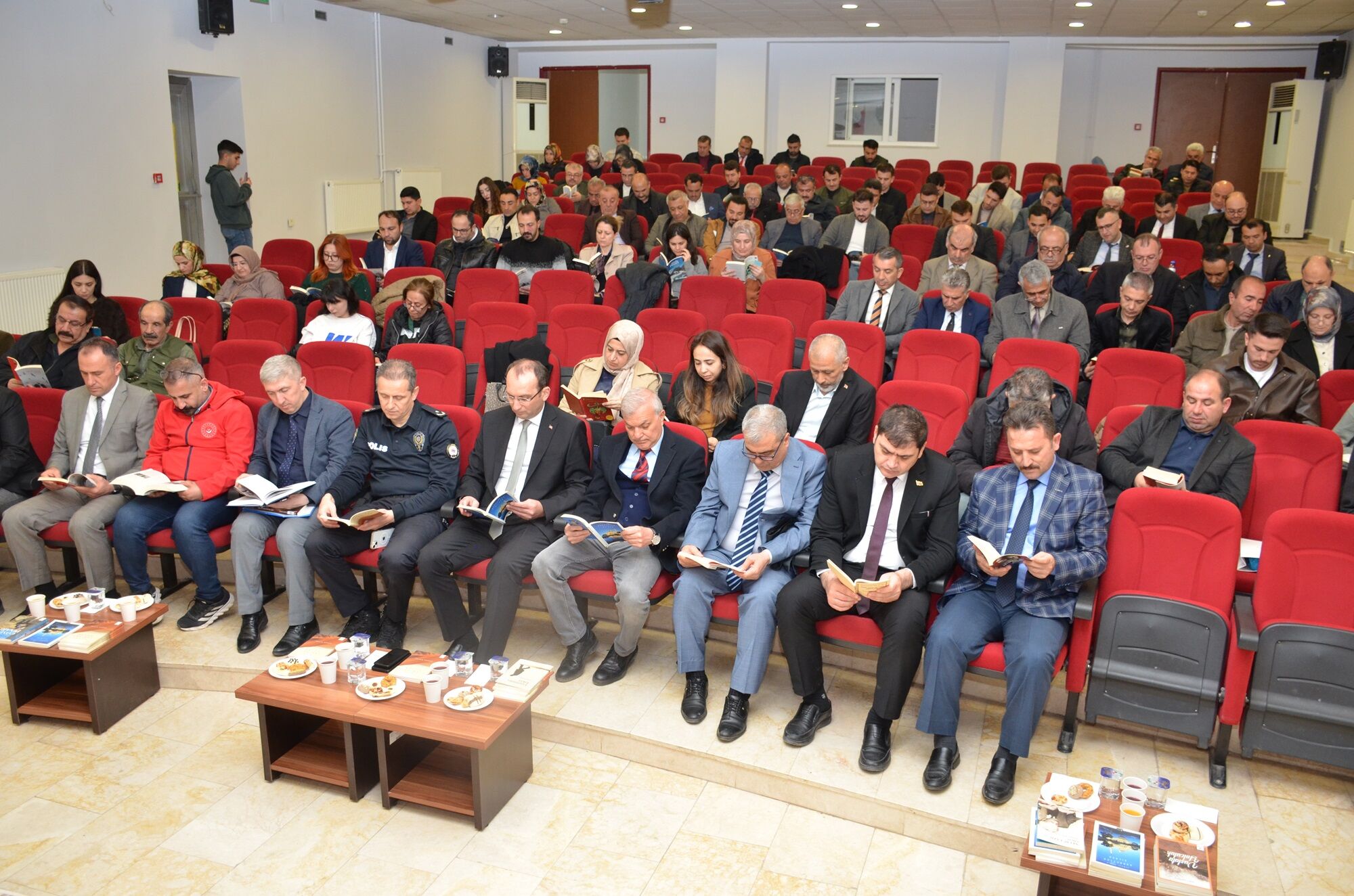 Afşin’de Kitap Okuma Etkinliğiyle Kütüphane Haftası Kutlandı (10)