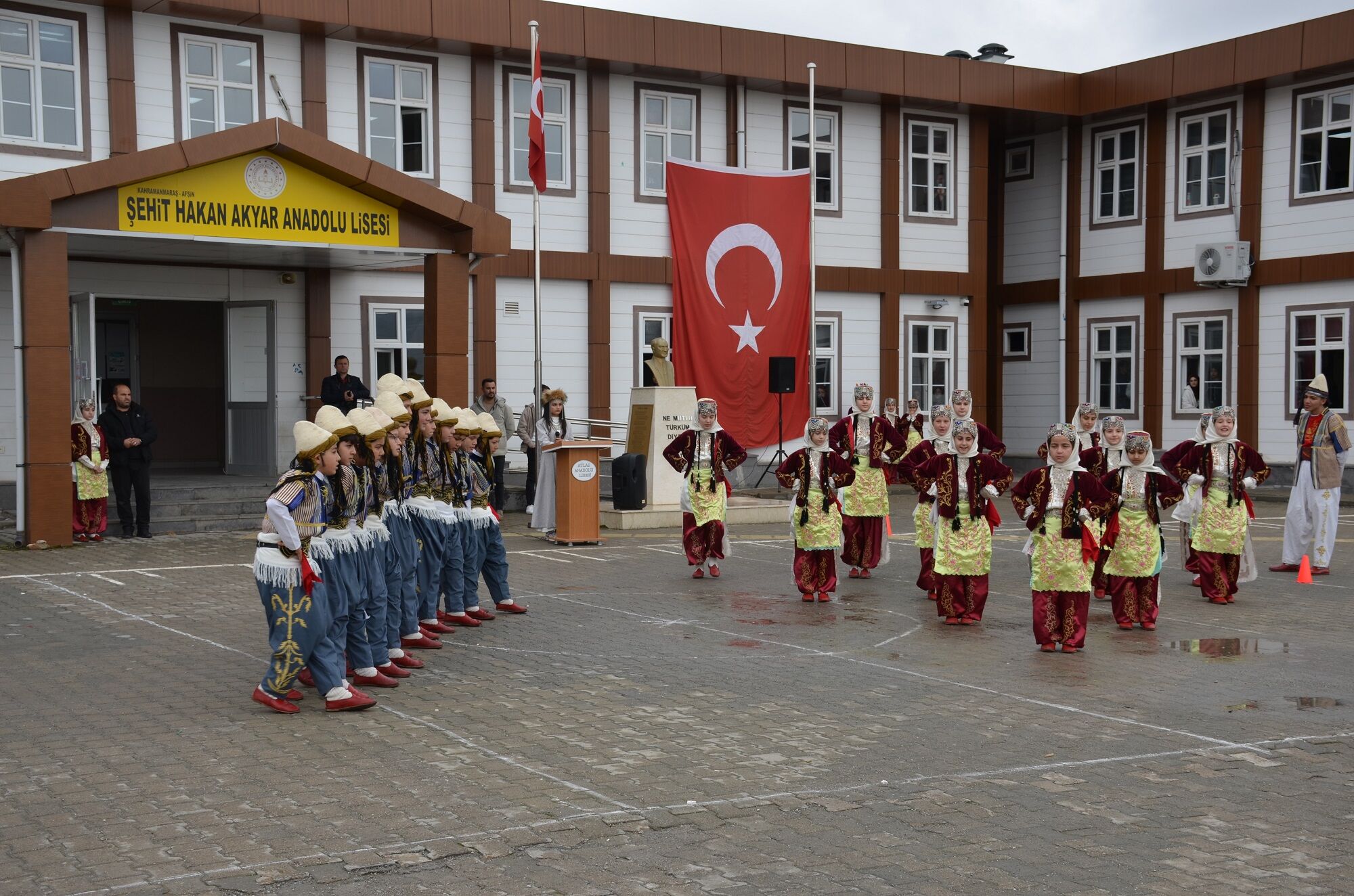 Afşin’de Nevruz Coşkusu Türk Dünyası Kültürü Şölende Buluştu (12)