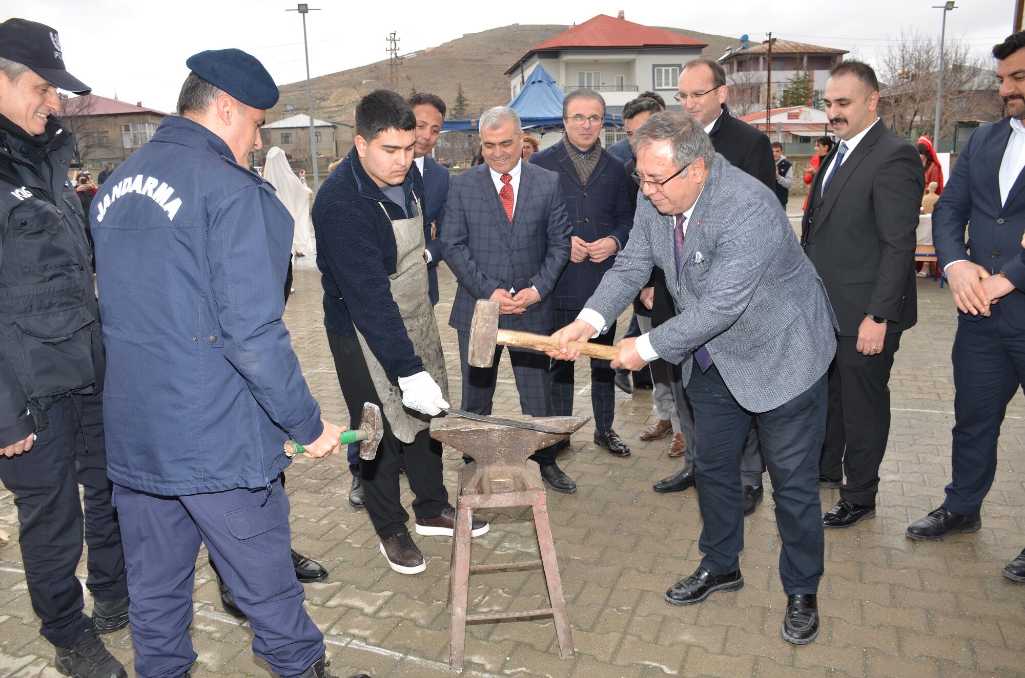 Afşin’de Nevruz Coşkusu Türk Dünyası Kültürü Şölende Buluştu (27)