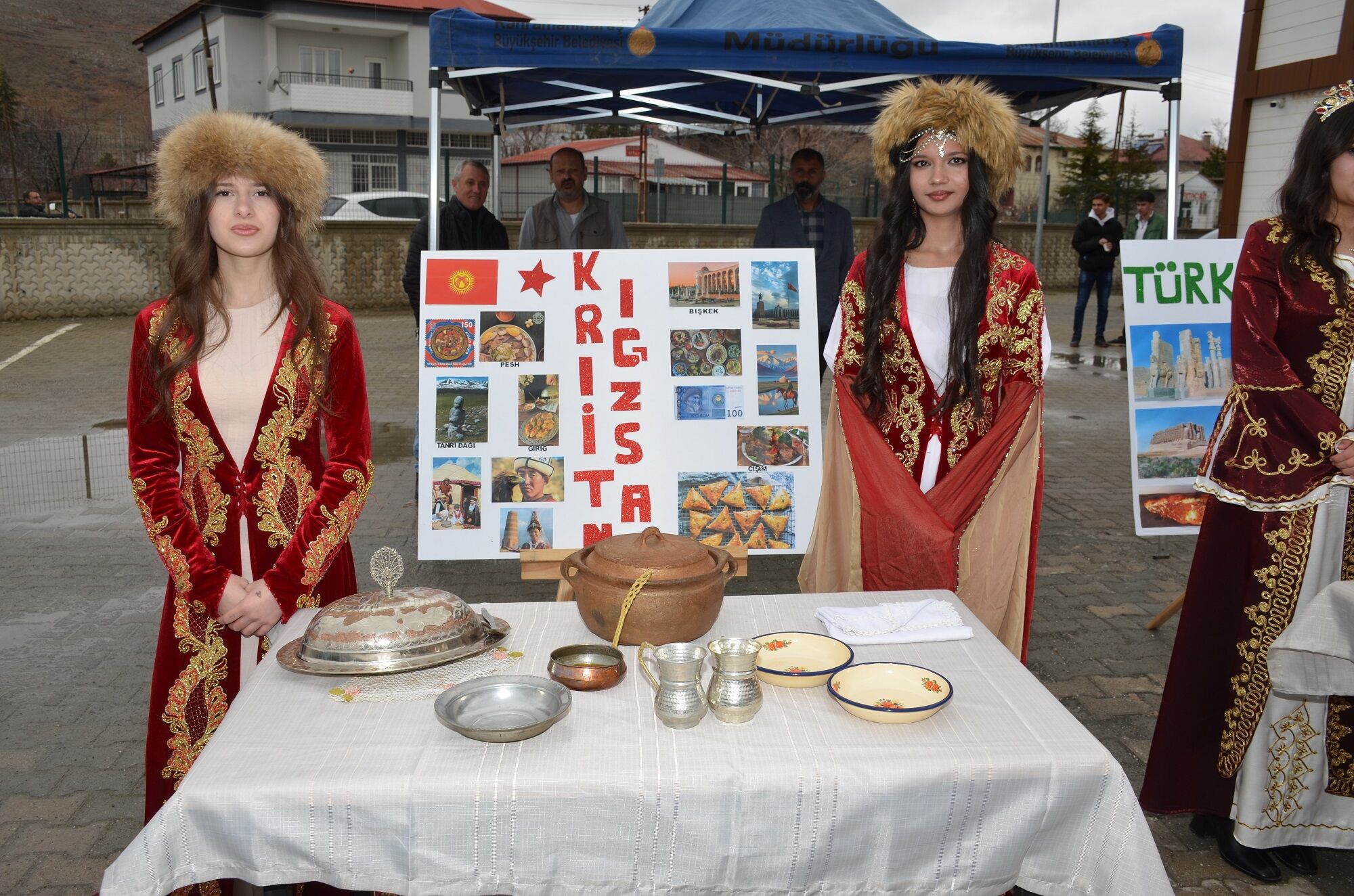 Afşin’de Nevruz Coşkusu Türk Dünyası Kültürü Şölende Buluştu (5)