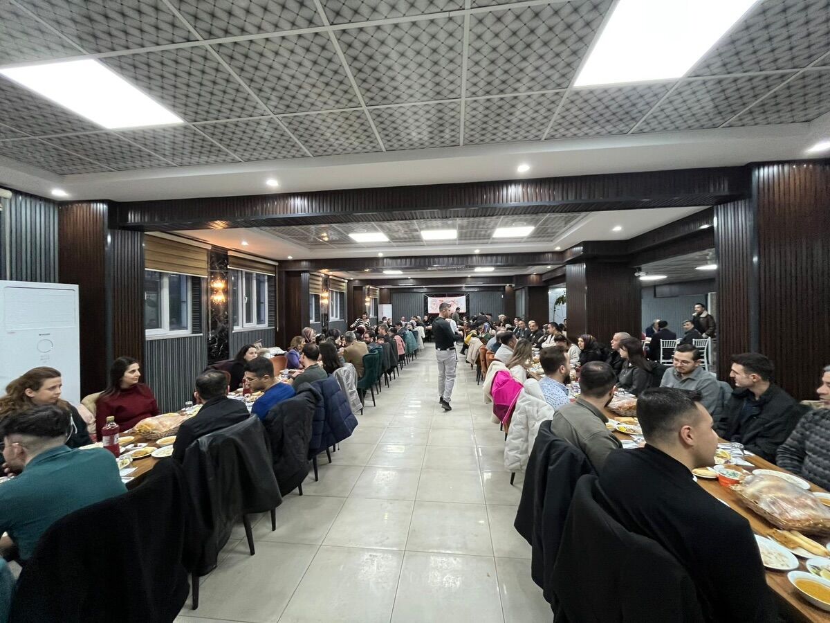 Afşin’de Sağlık Çalışanları İftarda Bir Araya Geldi15