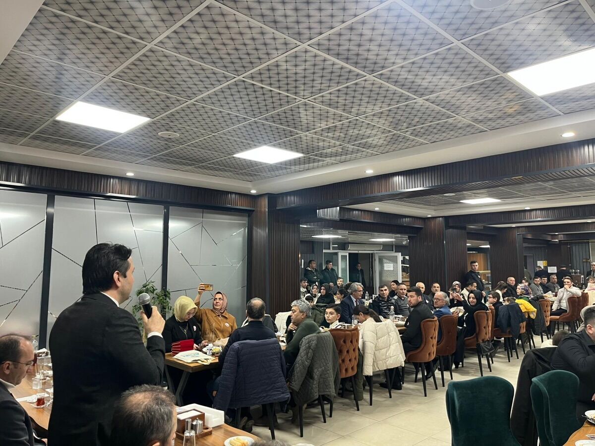 Afşin’de Sağlık Çalışanları İftarda Bir Araya Geldi2