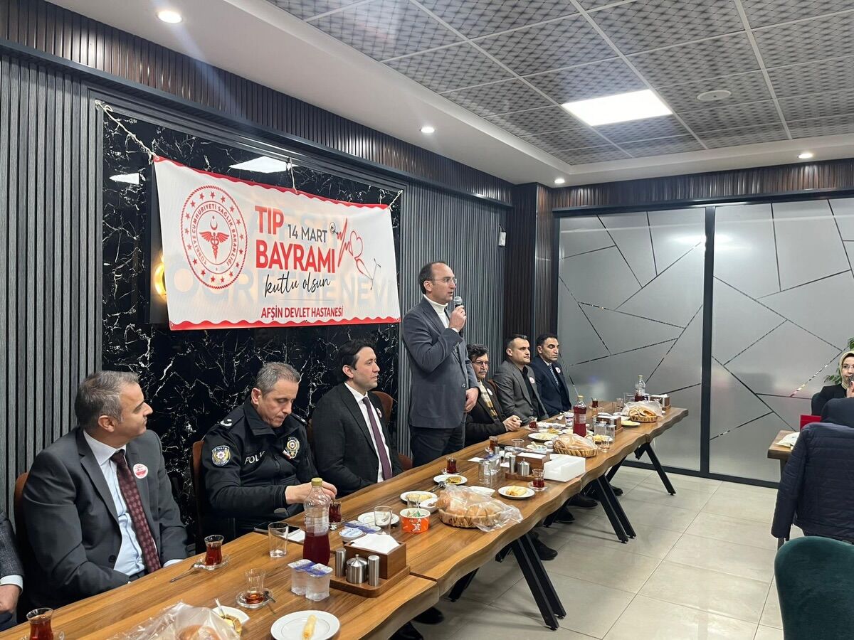 Afşin’de Sağlık Çalışanları İftarda Bir Araya Geldi3