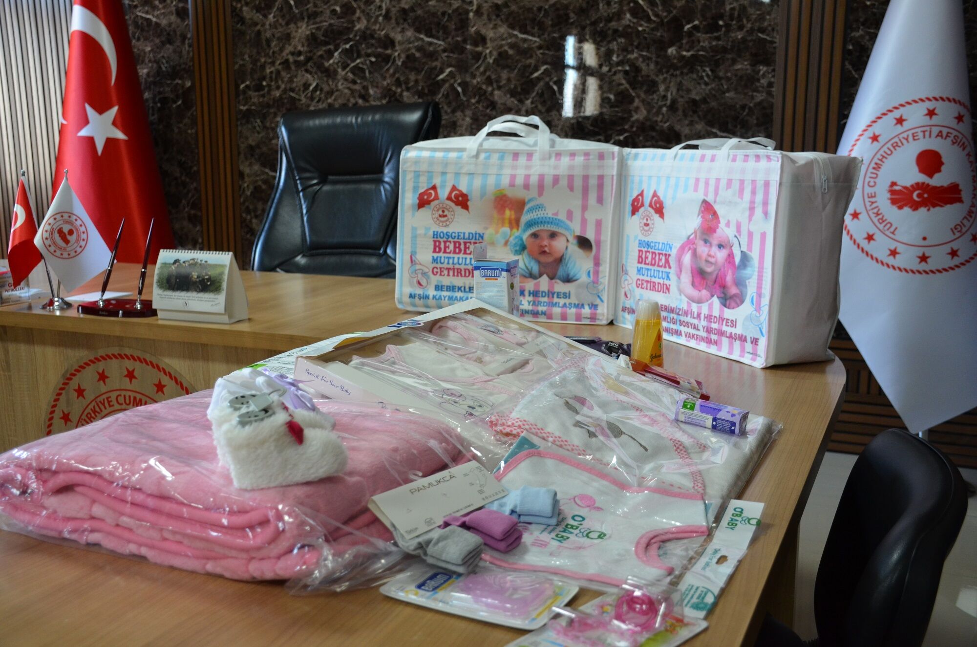 Afşin’de Yeni Evli Çiftlere Ve Ailelere Destek Veriliyor (3)