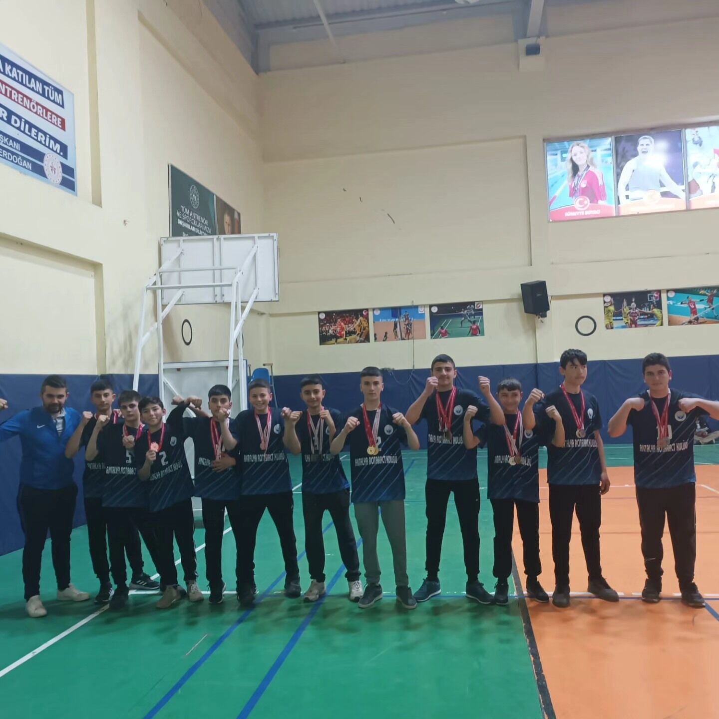 Afşin’den Bilek Güreşinde Büyük Başarı 8 Sporcu Bölge Müsabakalarına Gidiyorr