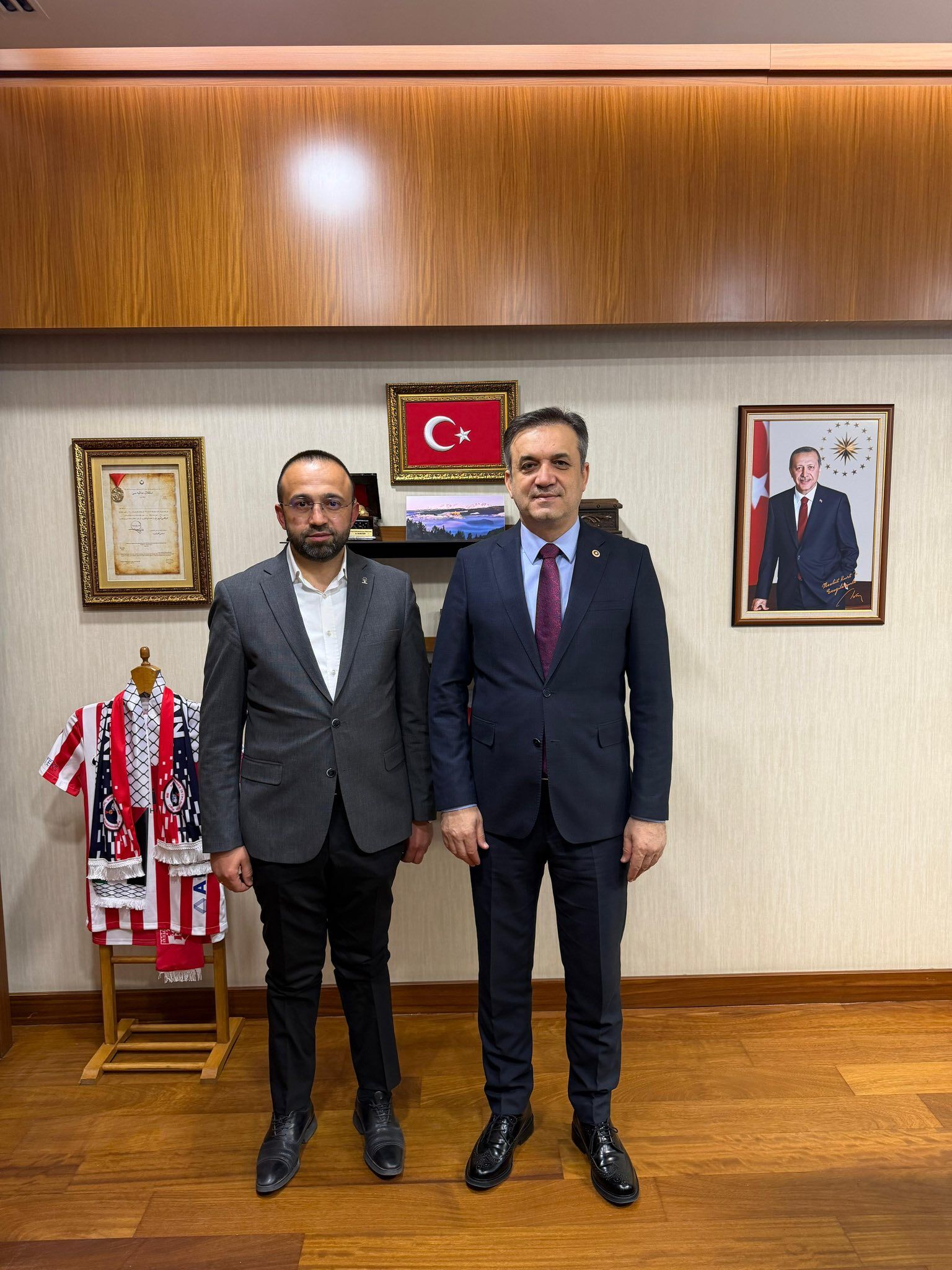 Ak Parti Dulkadiroğlu İlçe Teşkilatından Ankara Ziyareti