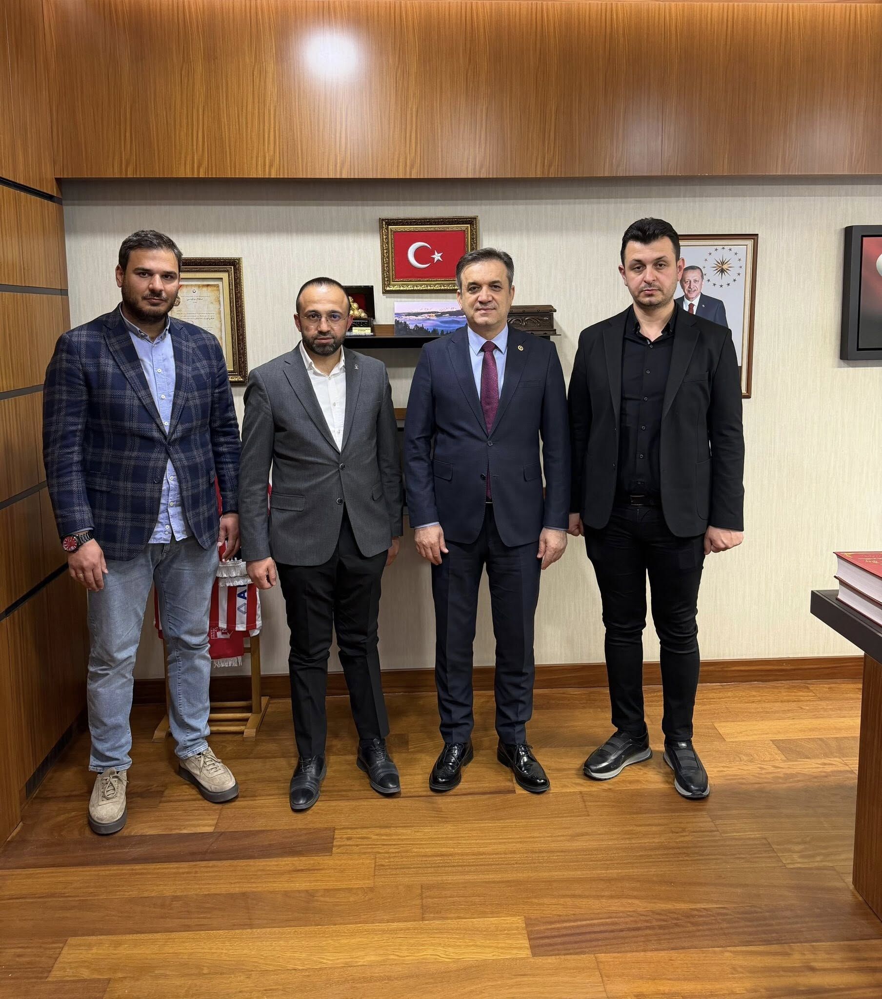 Ak Parti Dulkadiroğlu İlçe Teşkilatından Ankara Ziyareti2