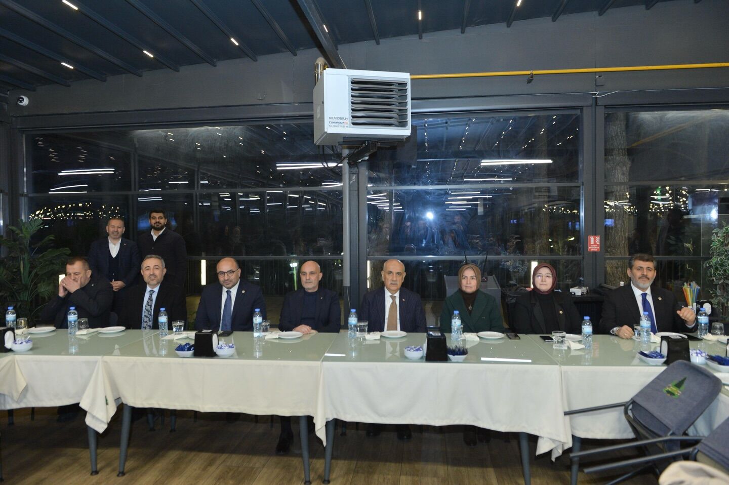 Ak Parti Kahramanmaraş Kadın Kolları 8 Mart’ta Anlamlı Bir Program Düzenledi