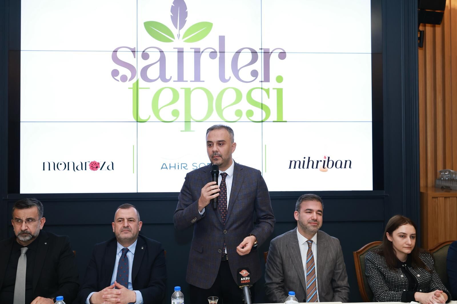 Başkan Toptaş, Ak Parti Onikişubat Teşkilatı İle İftar Sofrasında Buluştu (2)