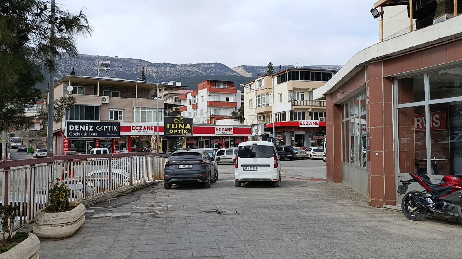 ‘Bir Dal Sigara’ Tartışması Bıçaklı Kavgaya Dönüştü 1 Yaralı (3)