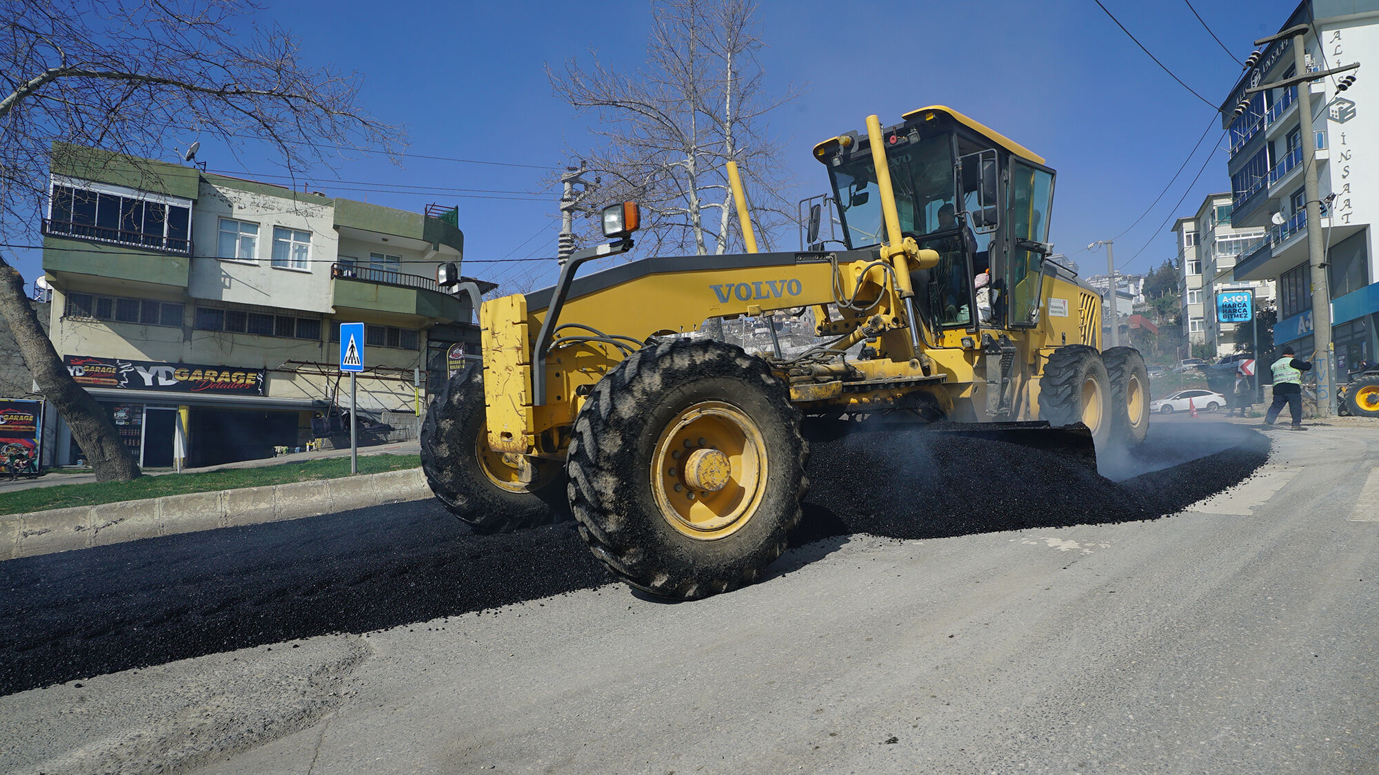 Büyükşehir Yol Yenilemelerini Durmaksızın Sürdürüyor (1)