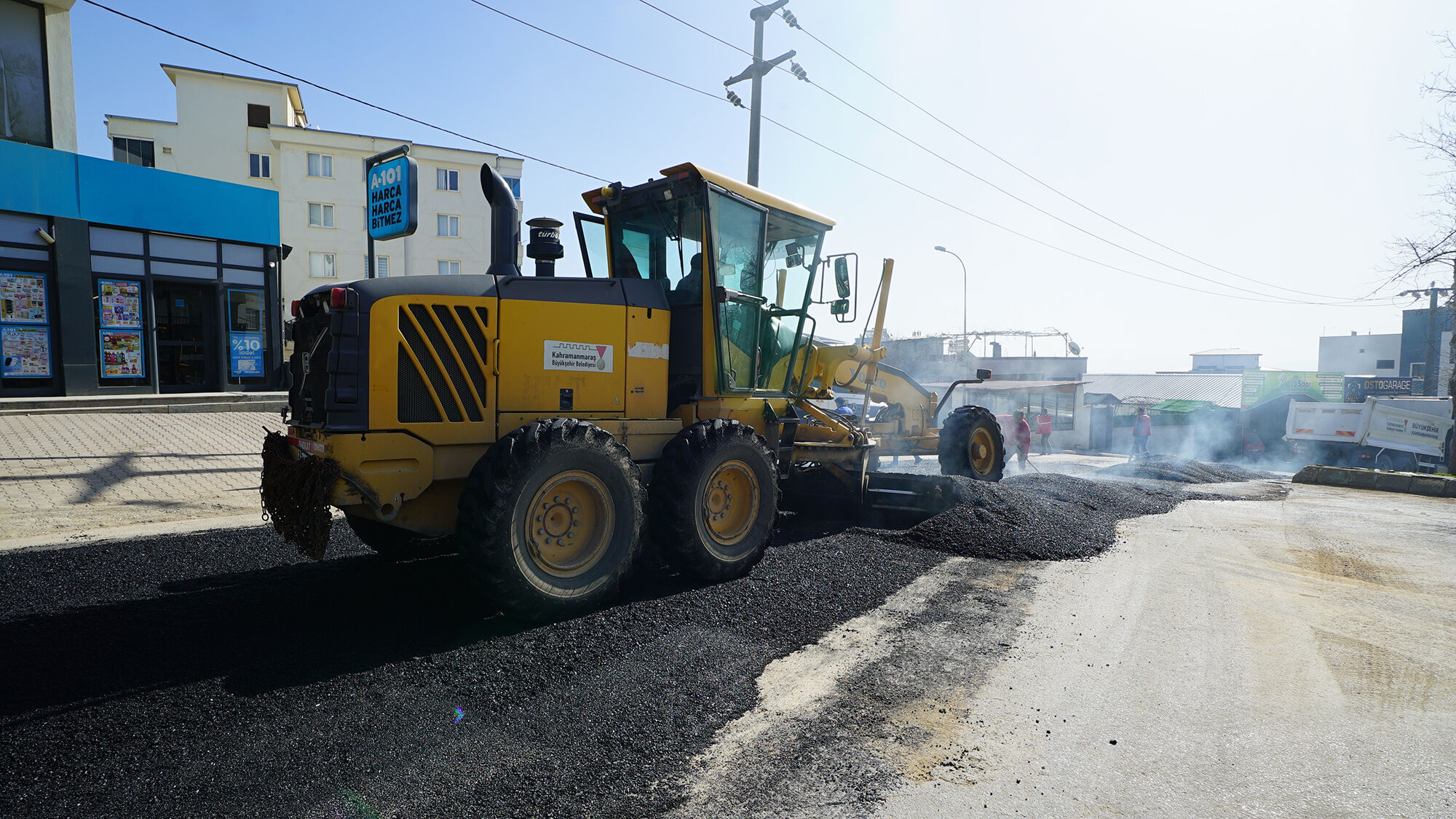 Büyükşehir Yol Yenilemelerini Durmaksızın Sürdürüyor (2)