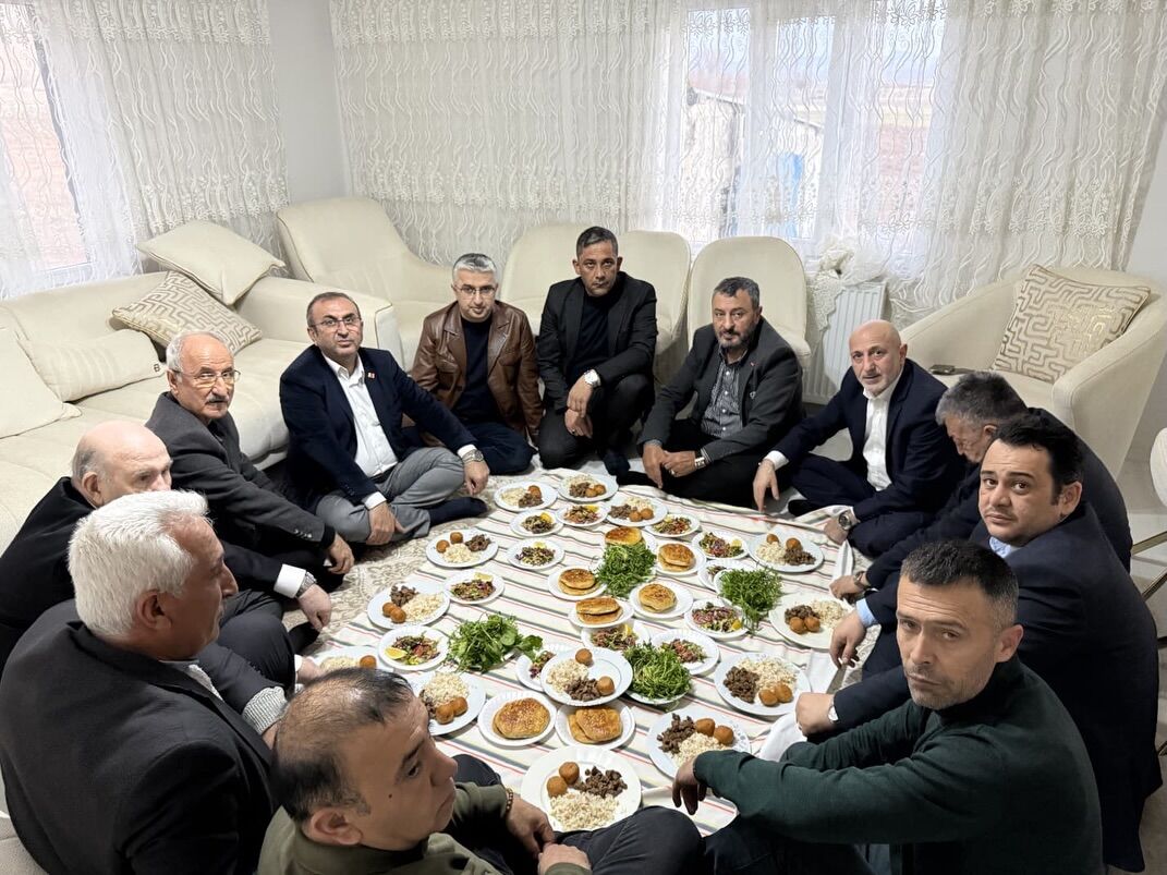 Chp Heyeti Elbistan’da İftar Programında Buluştu (2)
