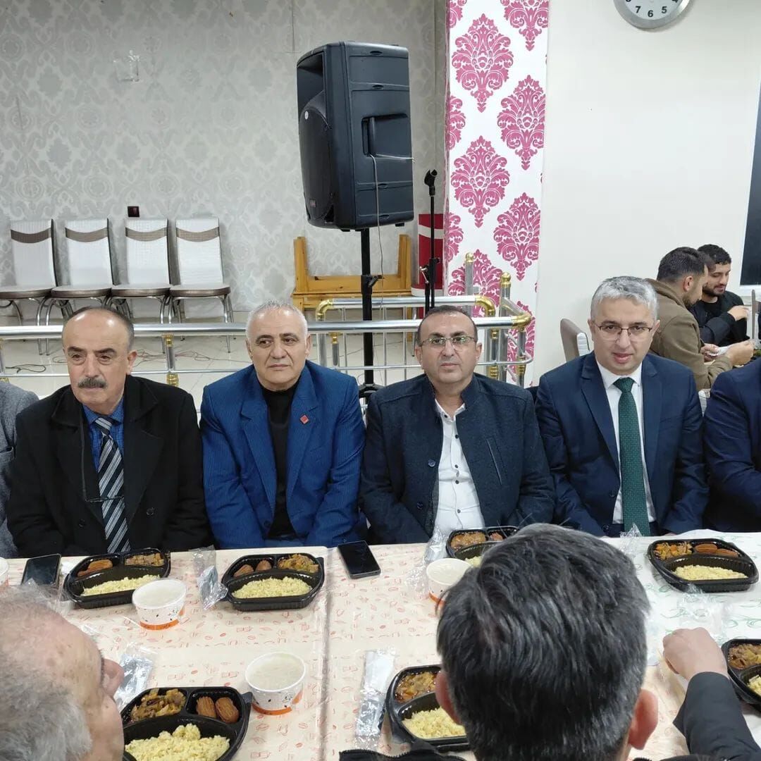 Chp, Hüyüklü Mahallesi’nde İftar Programı Düzenledi (1)-1