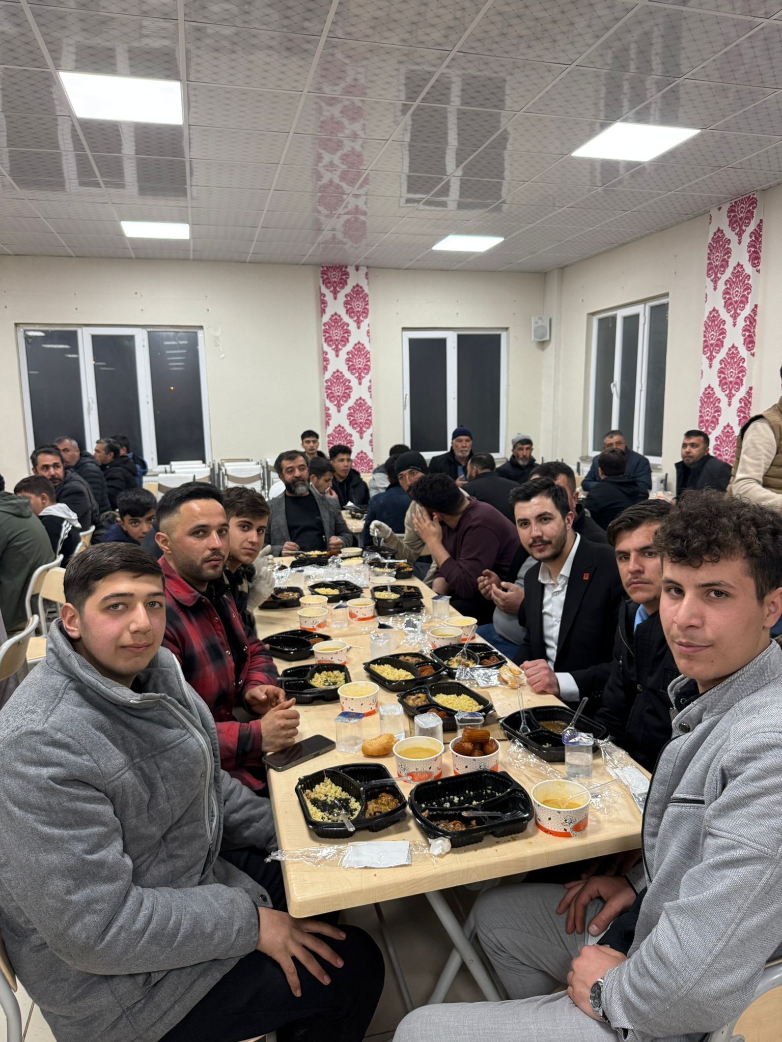 Chp, Hüyüklü Mahallesi’nde İftar Programı Düzenledi (9)