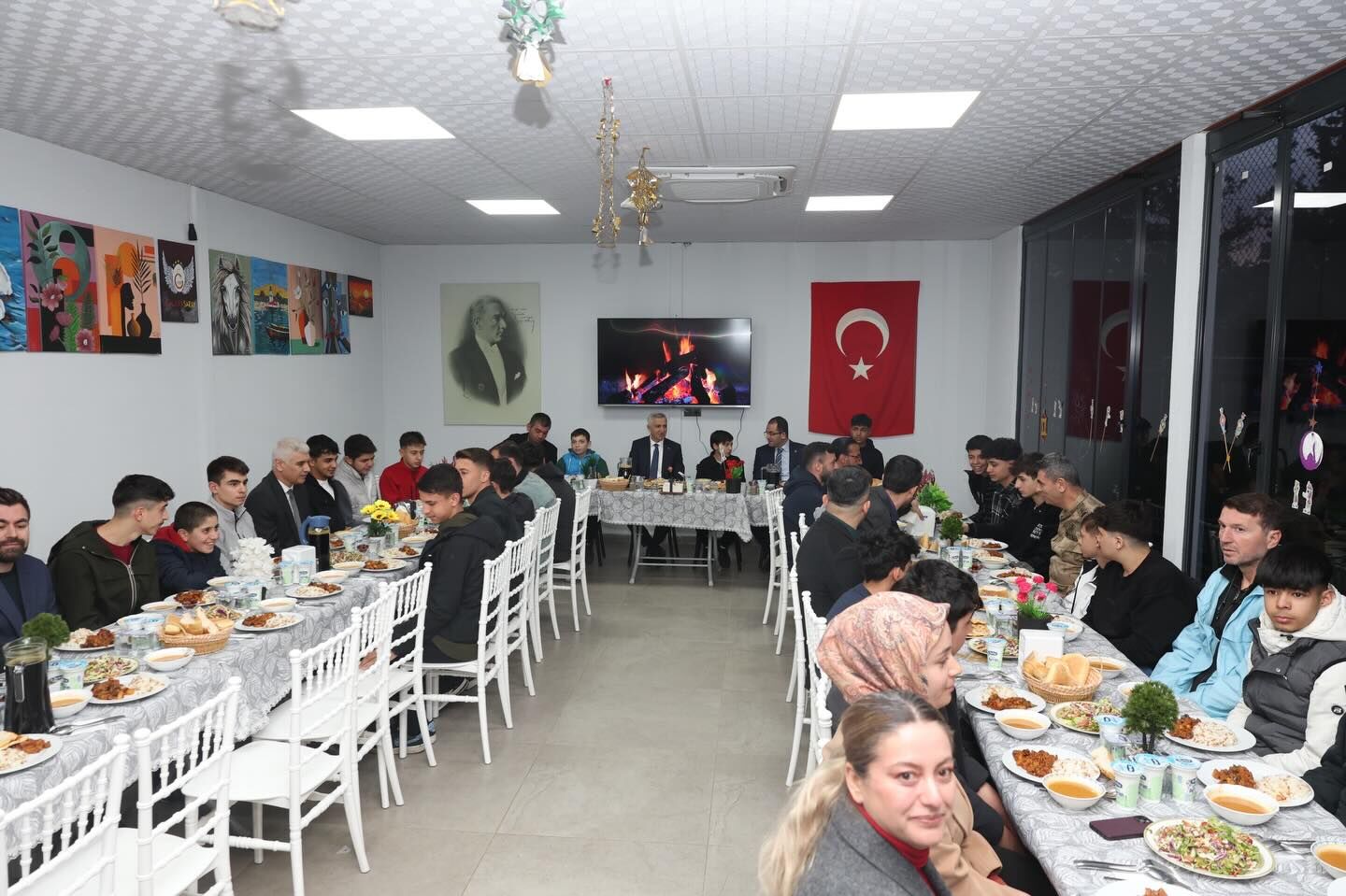 Çocuk Evleri Sitesi’nde İftar Programı4