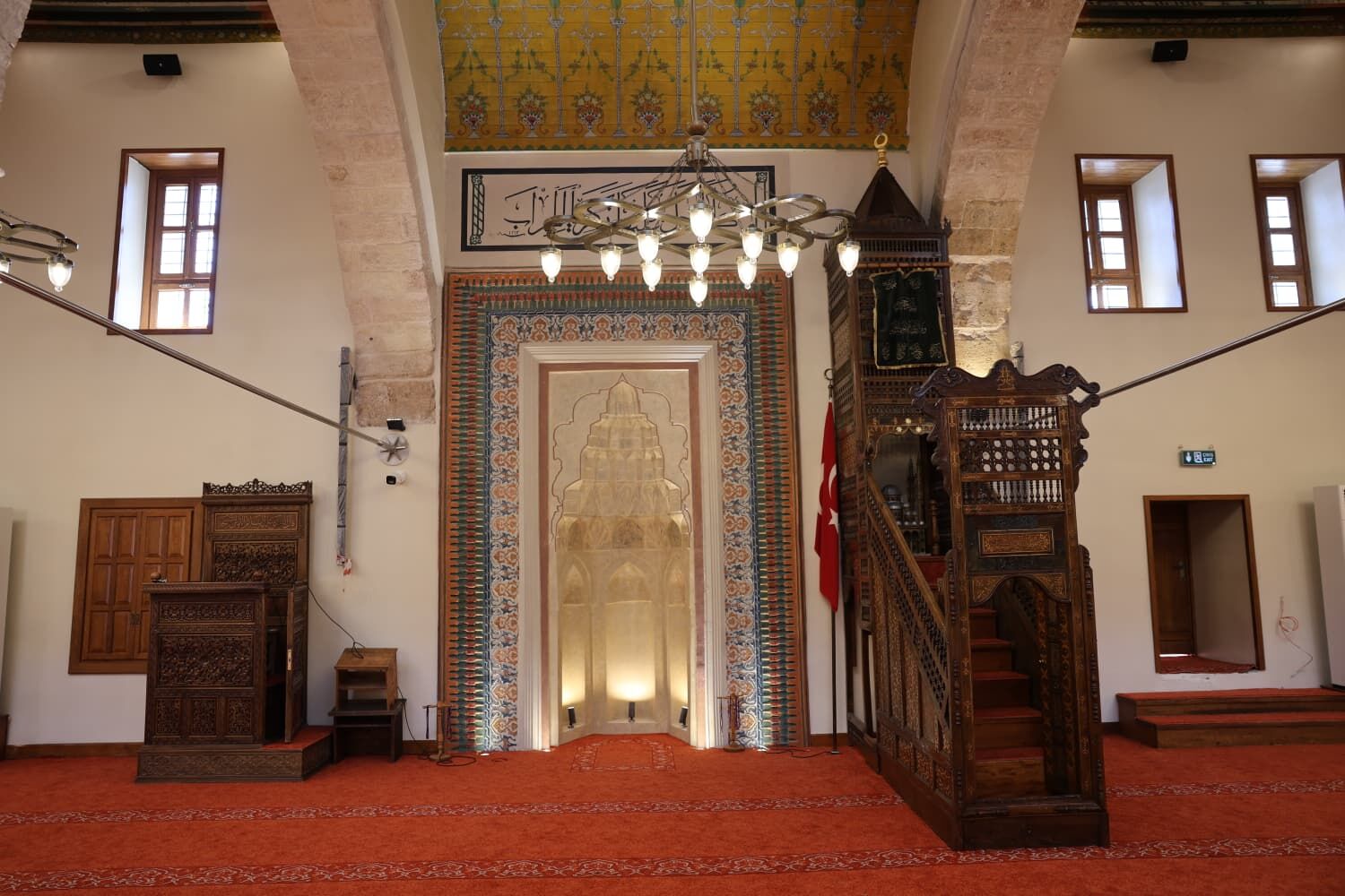 Depremde Hasar Gören Kahramanmaraş'ın Simgelerinden Ulu Cami Yeniden İbadete Açıldı (1)