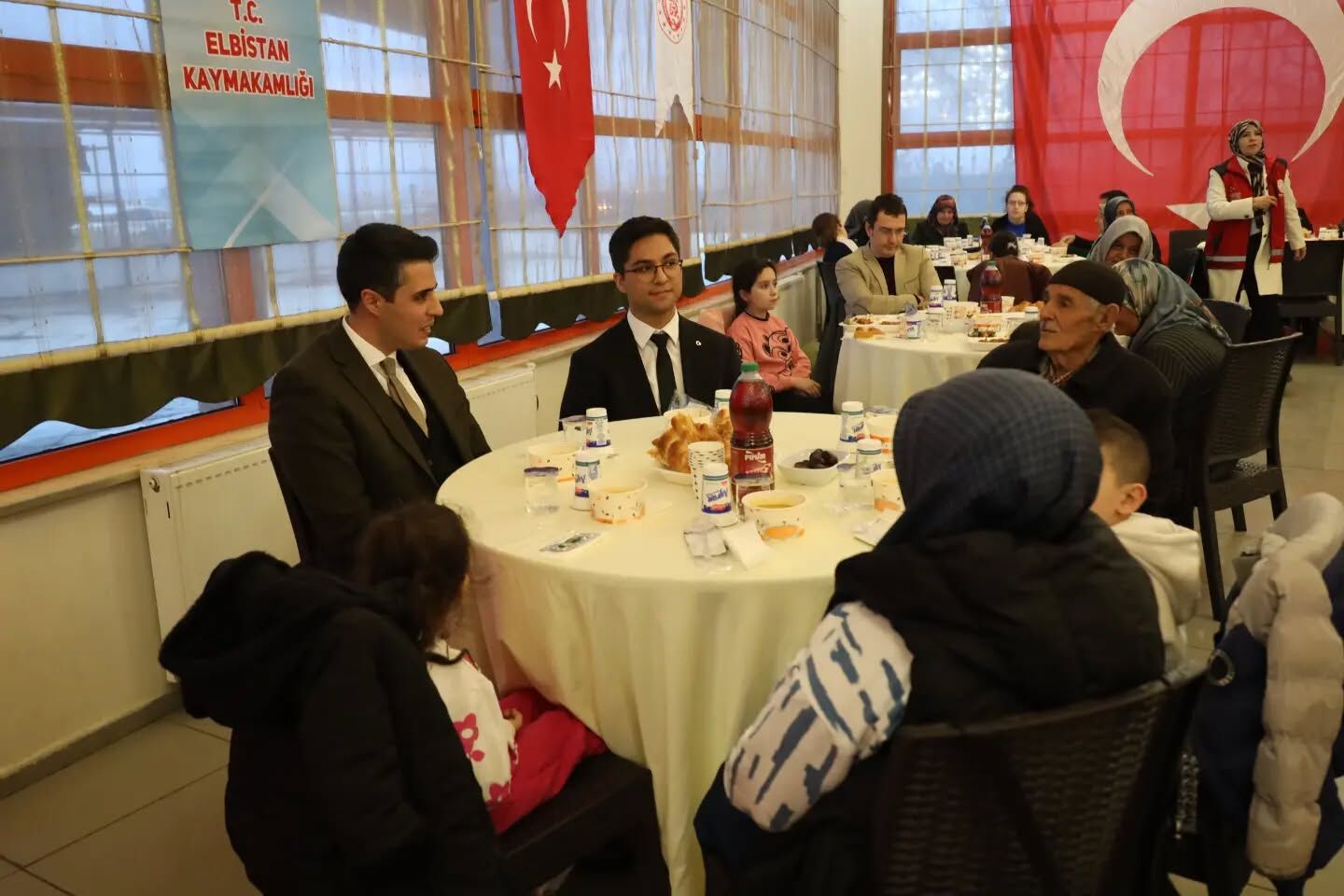 Elbistan’da Birlik Ve Dayanışma İftarı