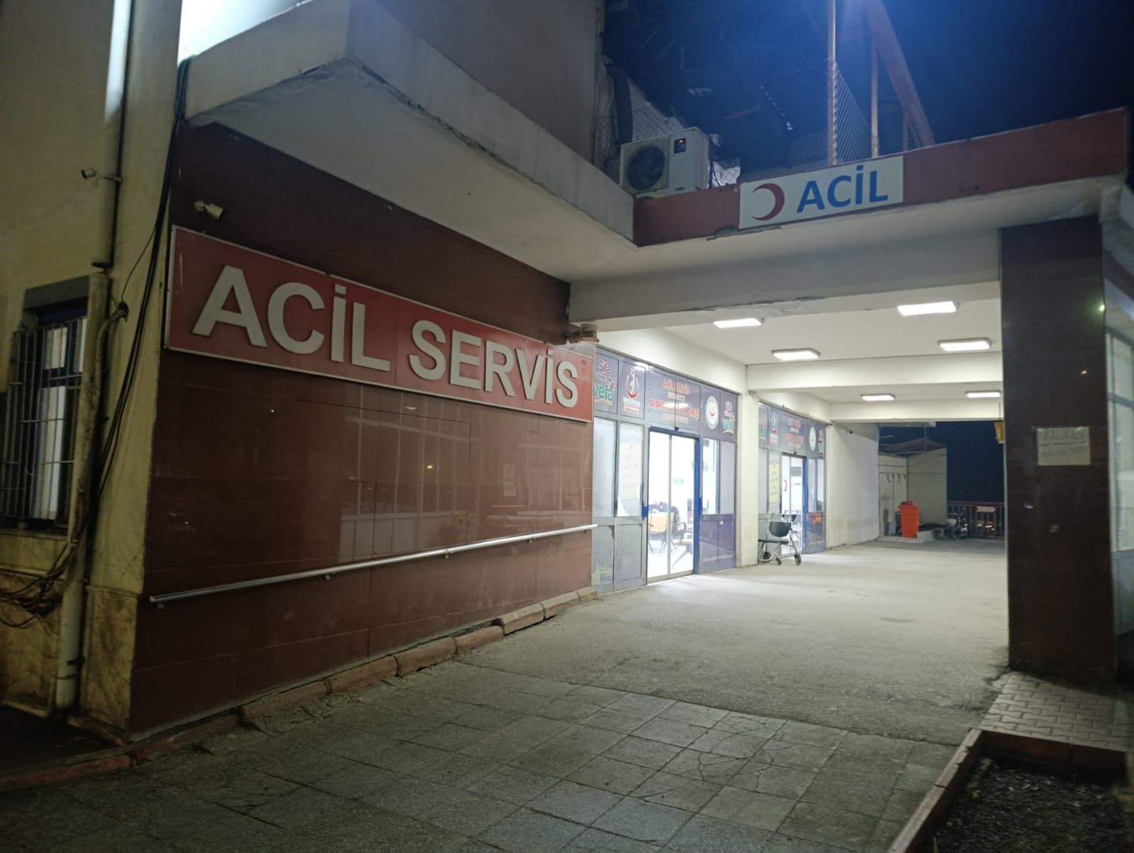 Husumetli Olduğu Kişileri Silahla Vurdu 3 Yaralı (1)