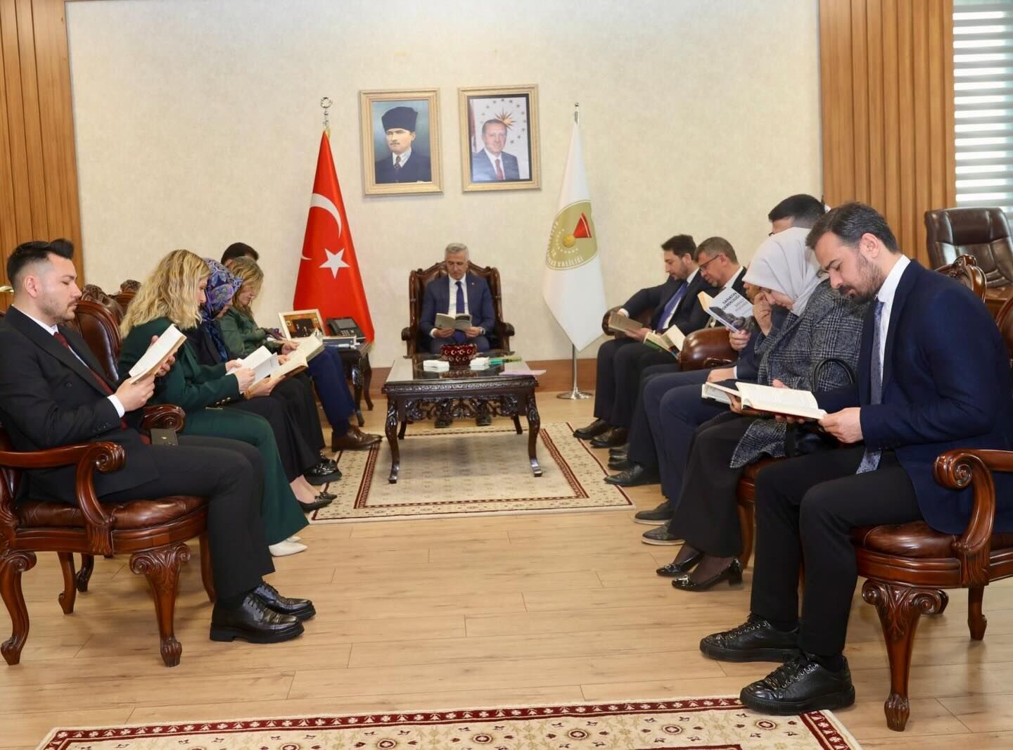 “İyileştiren Kütüphane” Temasıyla Kitap Okuma Etkinliği Düzenlendi2