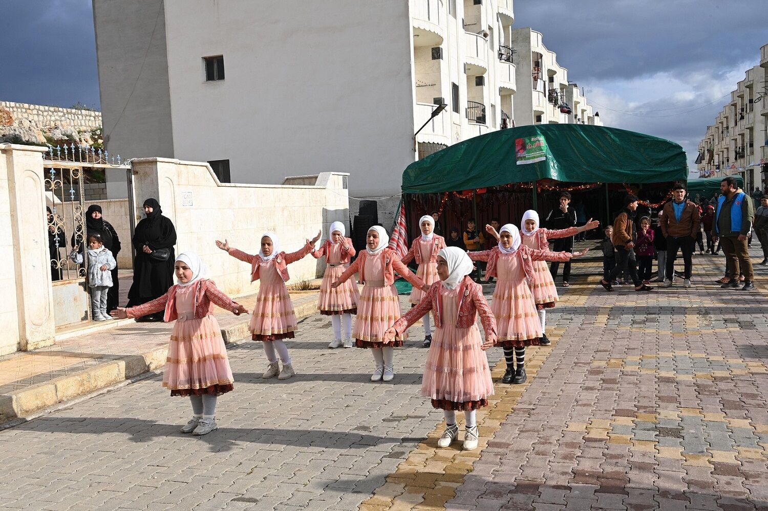 Kahramanmaraş Büyükşehir Belediyesi’nden Suriye’de İftar Programı (7)