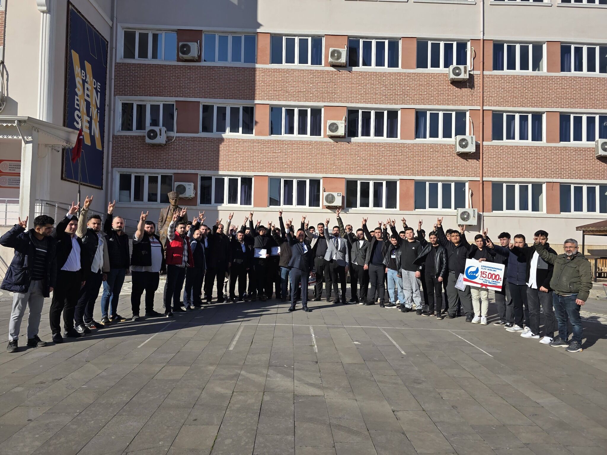 Kahramanmaraş’ta Şehit Fırat Yılmaz Çakıroğlu Anısına Bilgi Yarışması3