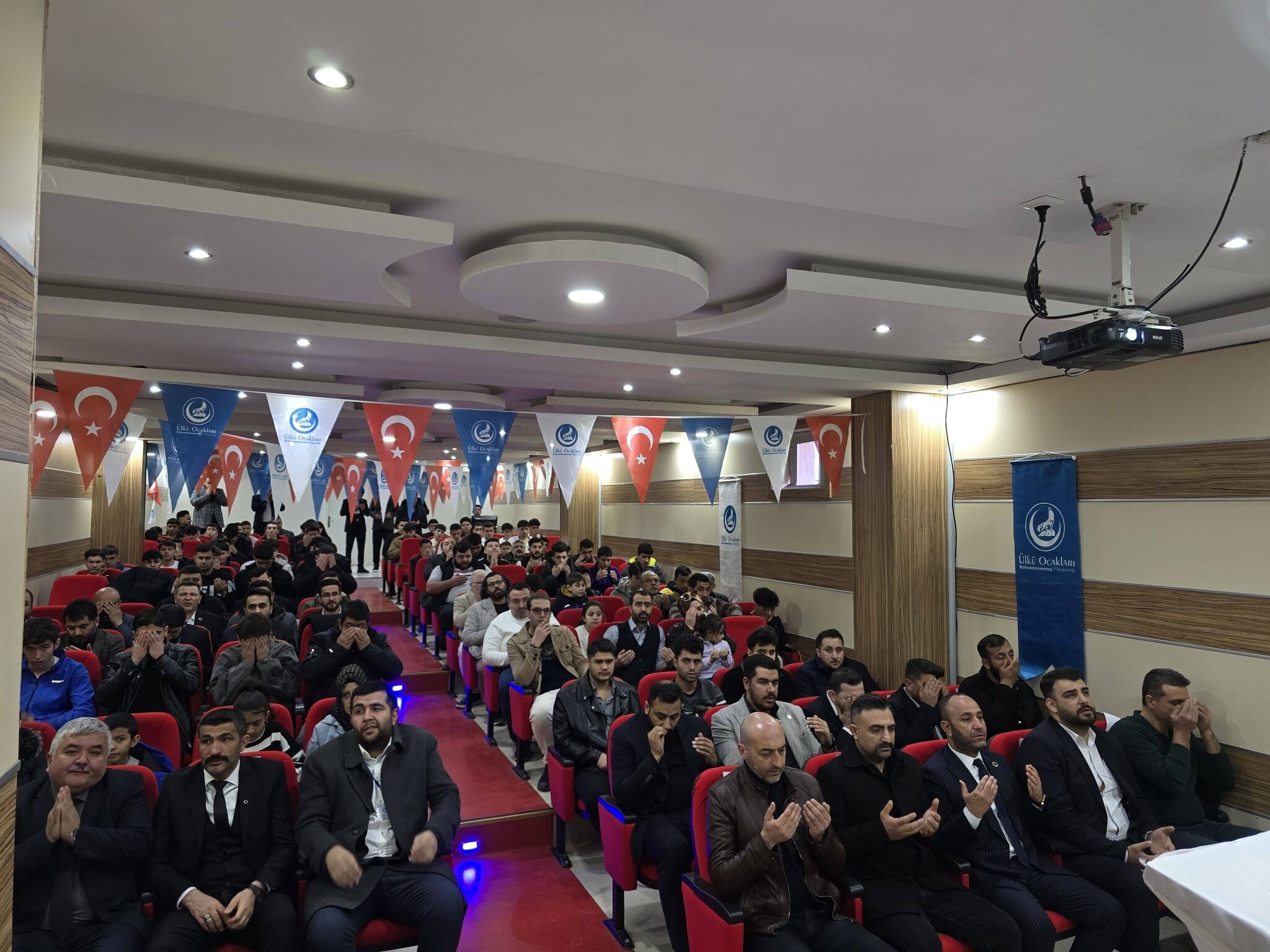 Kahramanmaraş’ta Şehit Fırat Yılmaz Çakıroğlu Anısına Bilgi Yarışması9