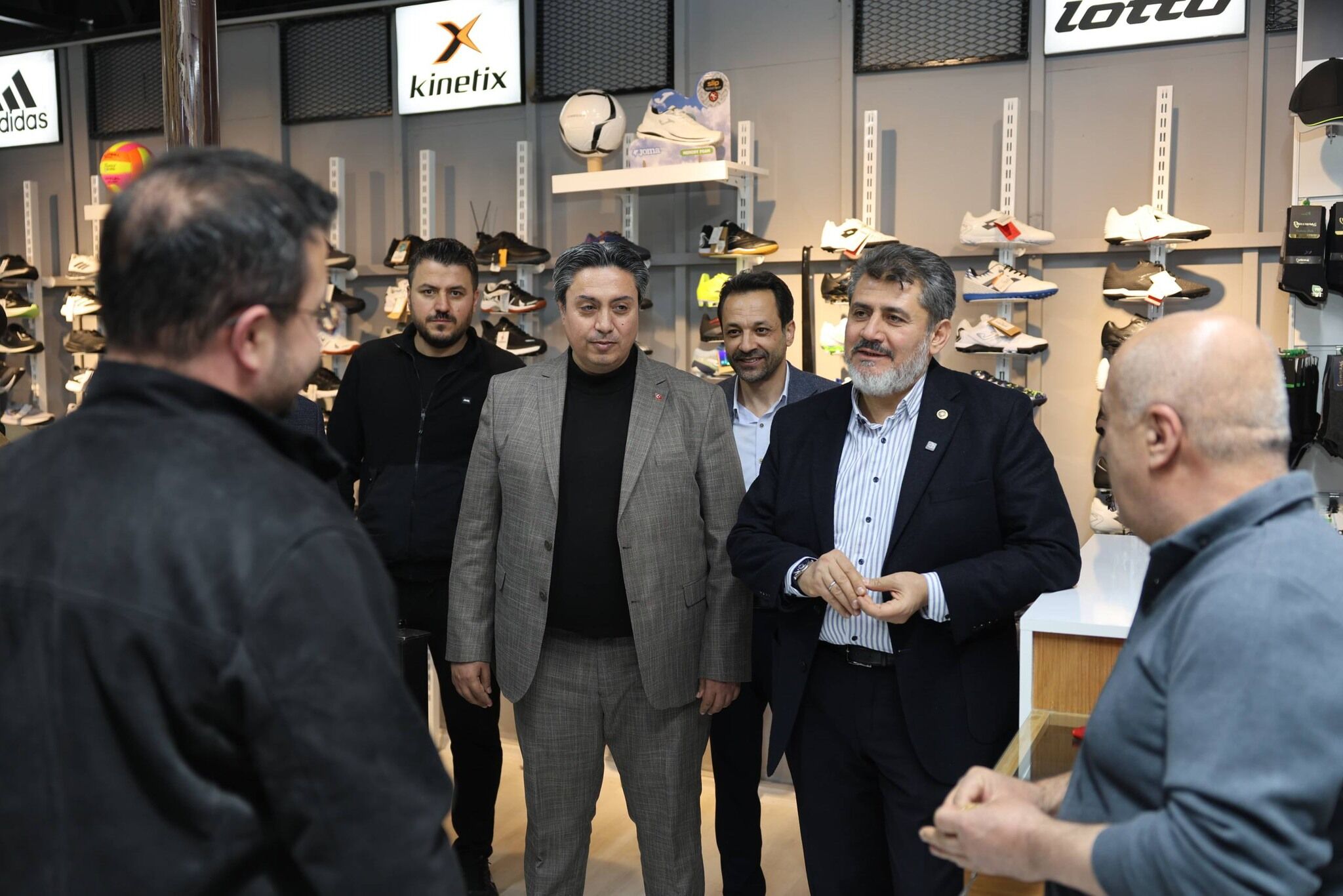 Milletvekili Debgici Elbistan’da Temaslarda Bulundu2